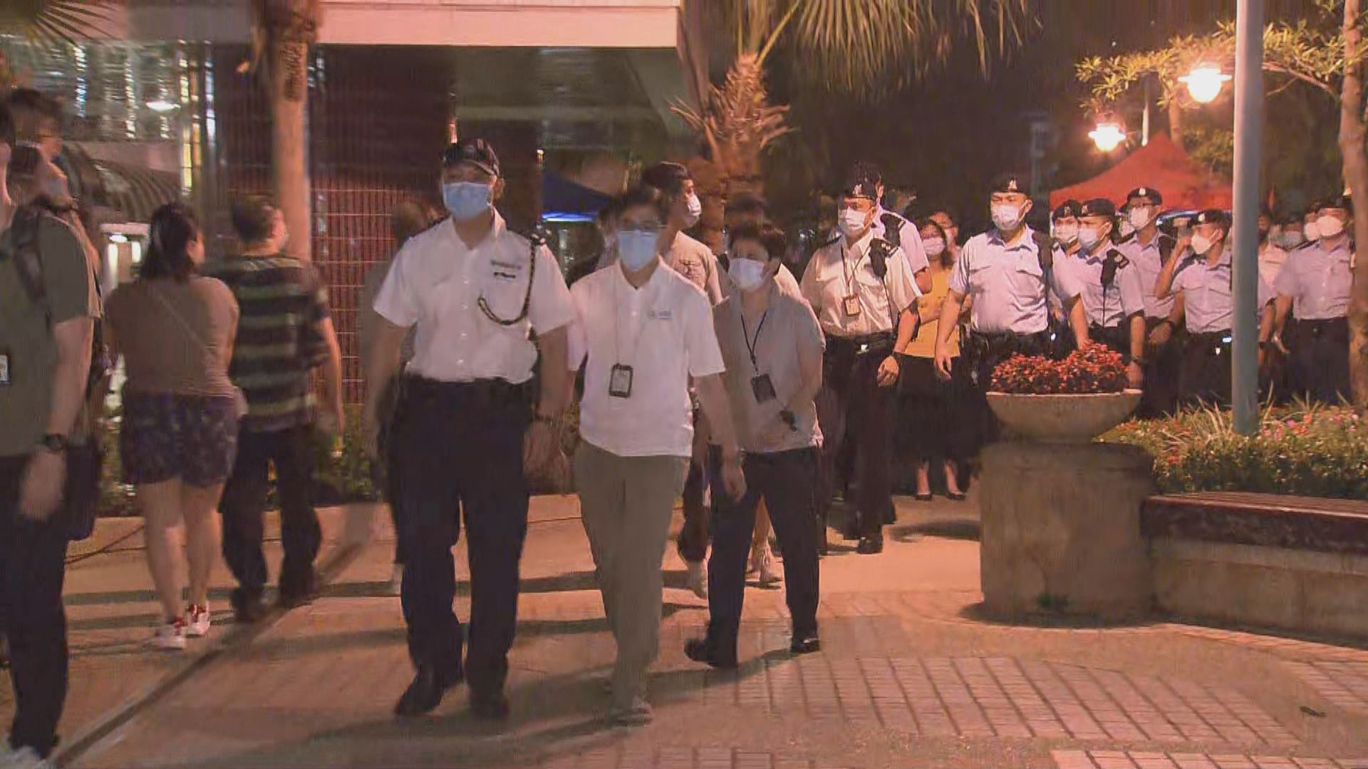 海怡半島第10座封區檢測　目標明早8時完成