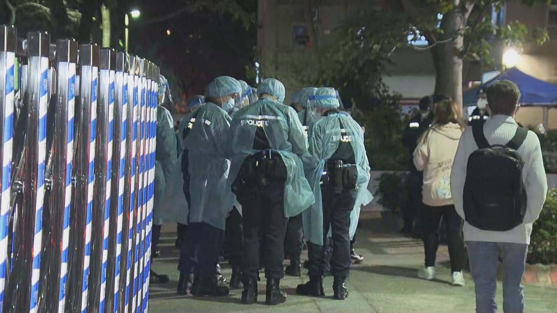 政府圍封大埔宏福苑宏志閣及宏盛閣強檢