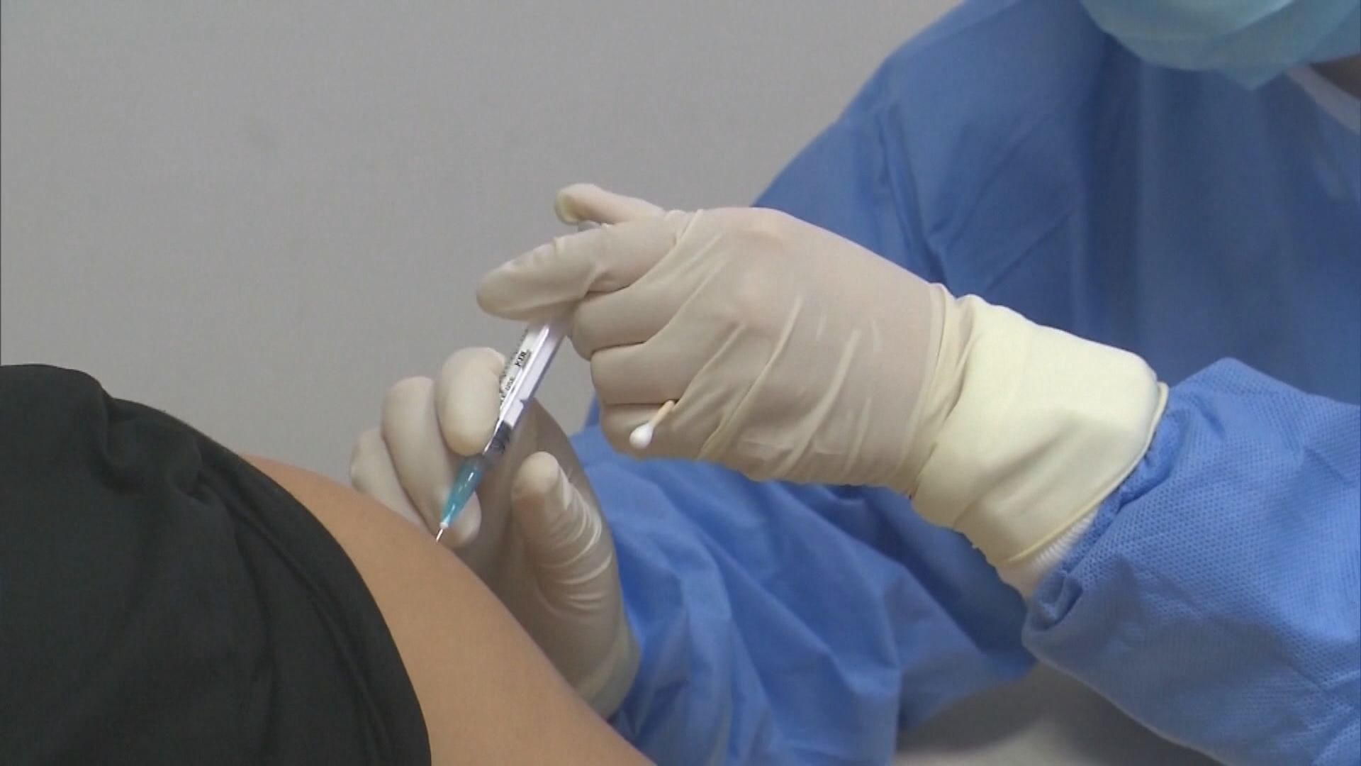 鍾南山料內地年底有逾八成人接種疫苗