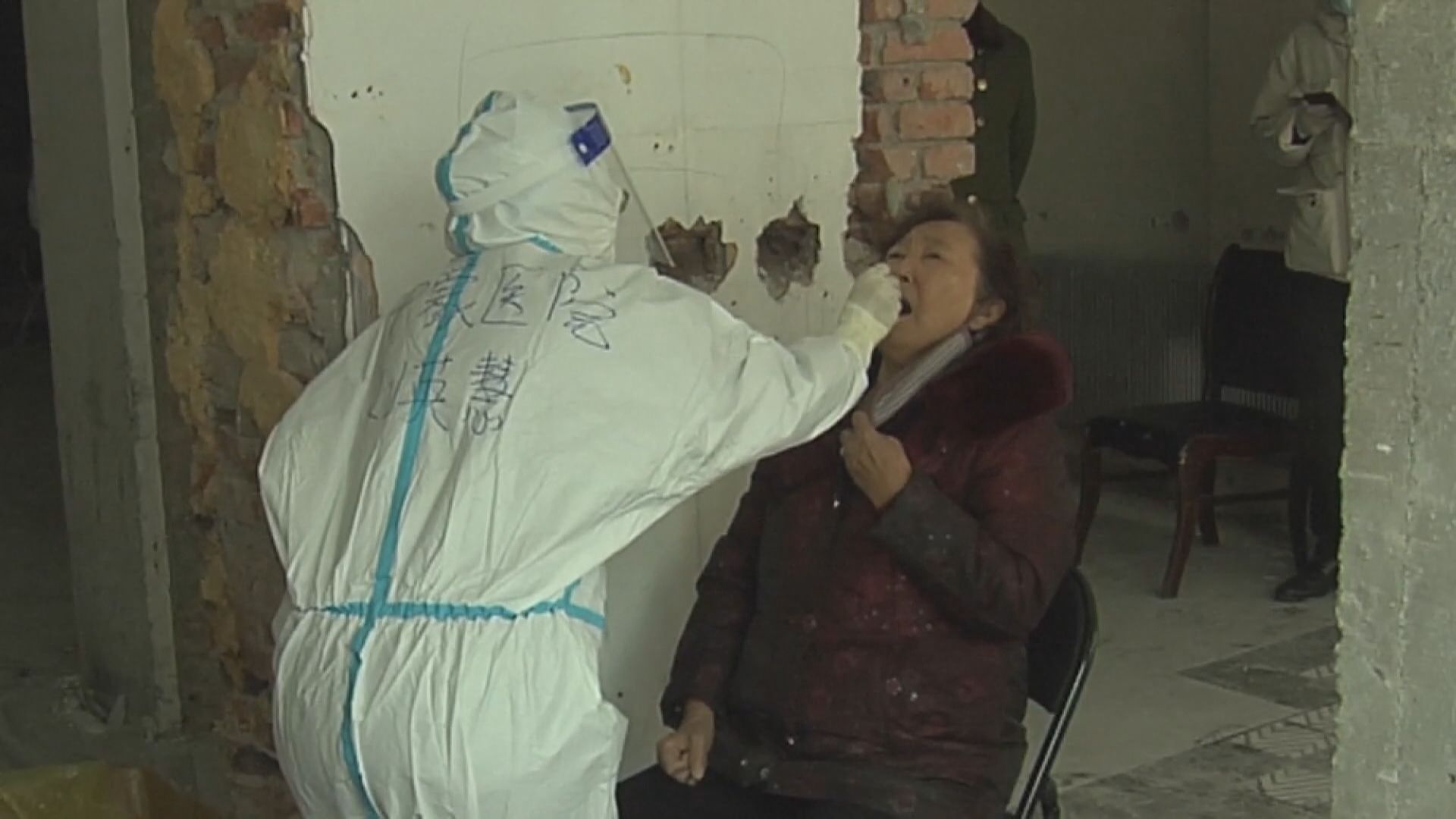 內地專家：若不採取「圍堵清零」　逾300萬人將染新冠死亡