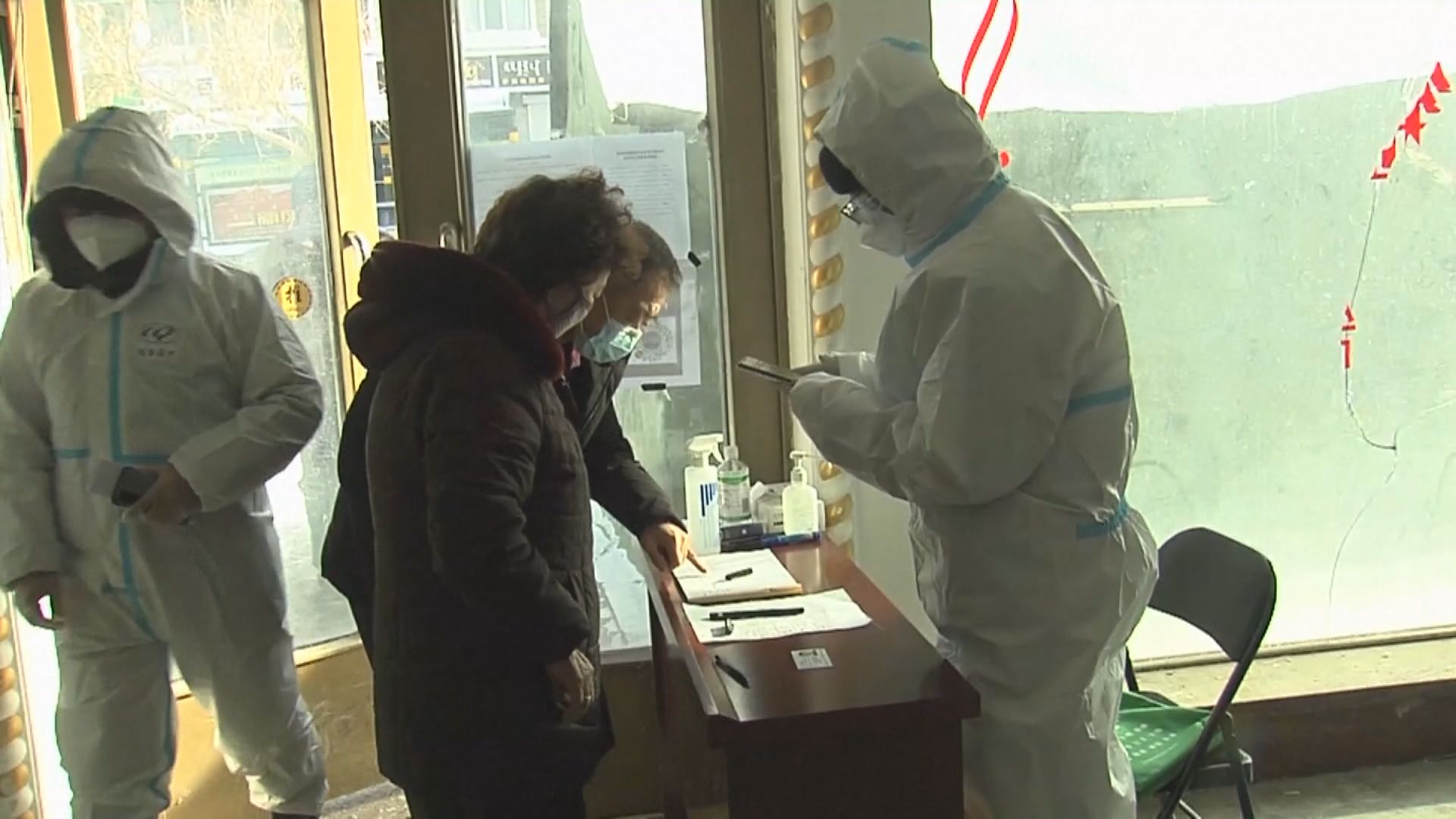 內地新增60宗新冠本土病例　滿州里邊檢站防疫管理混亂