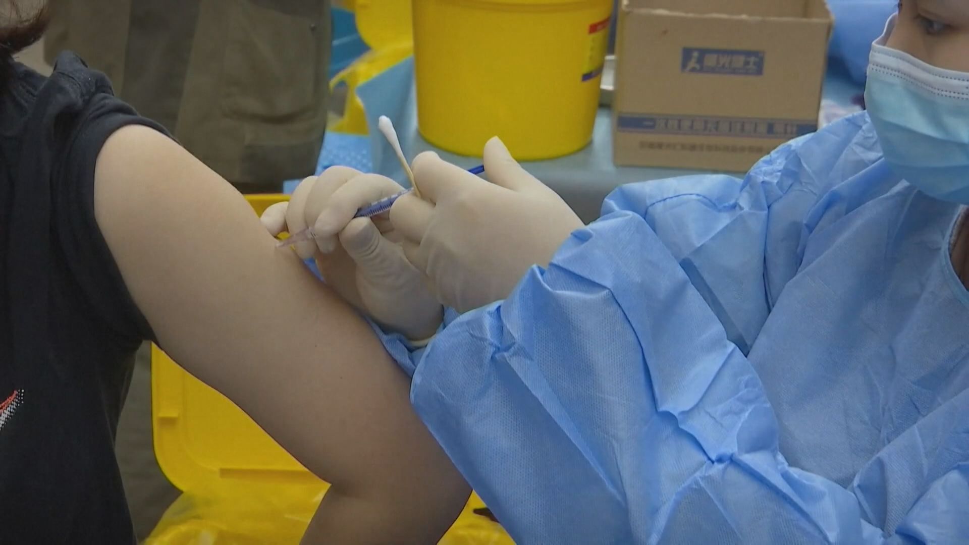 鍾南山：有信心今年底內地達到目標接種率