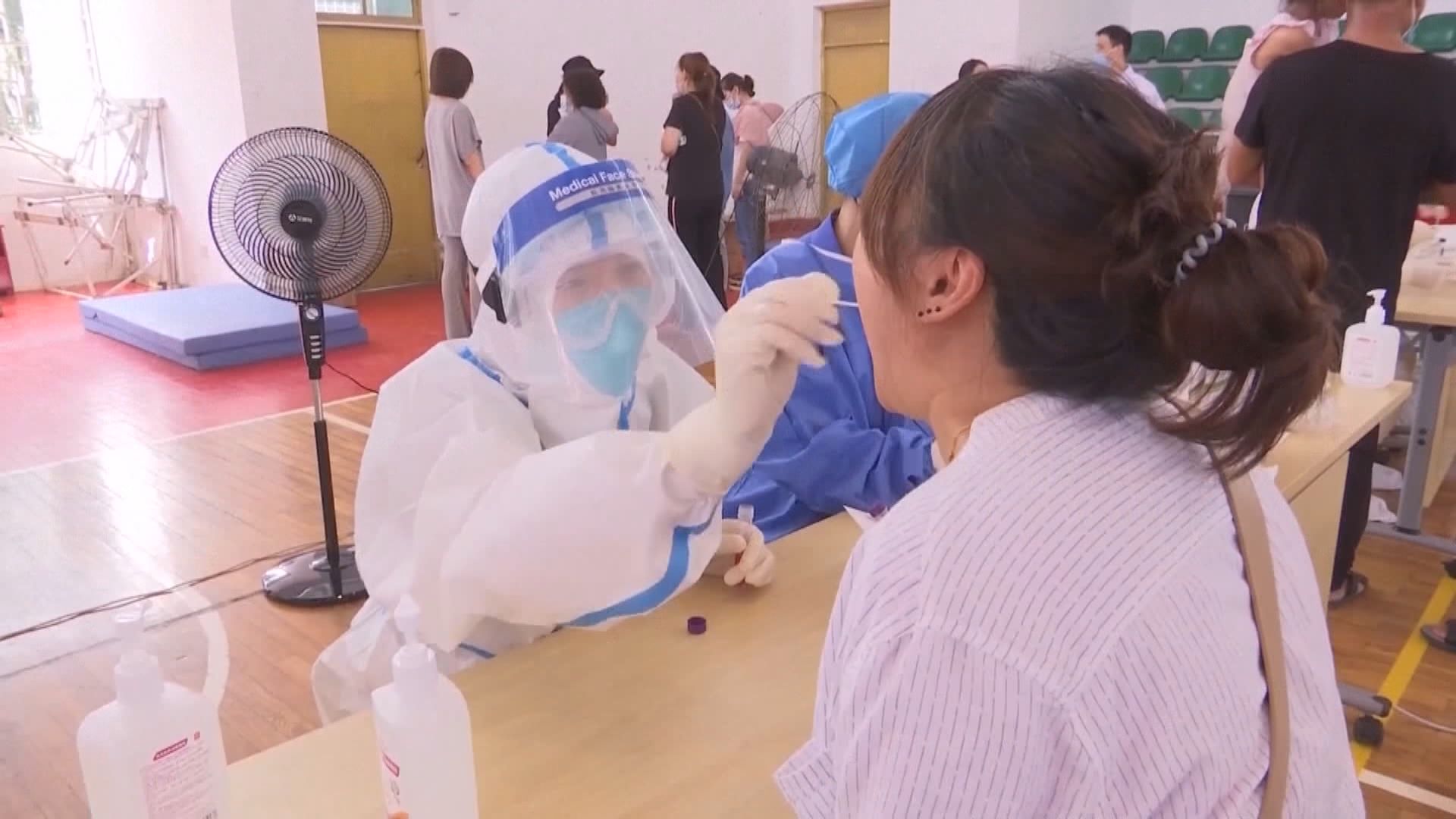 內地新增1115宗新冠病毒本土個案