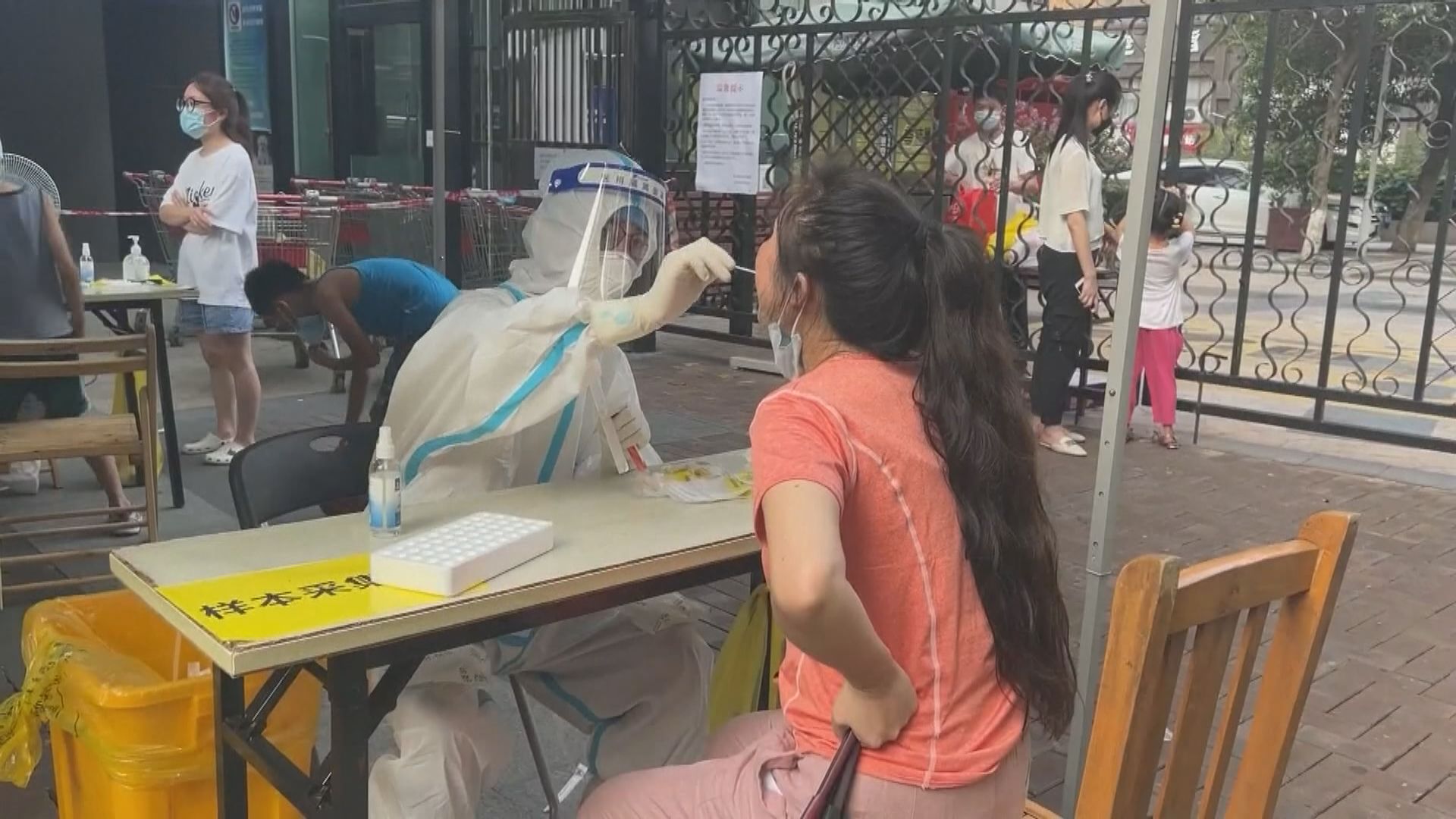 成都再延長部分地區市民居家要求　力爭一周內實現全市清零