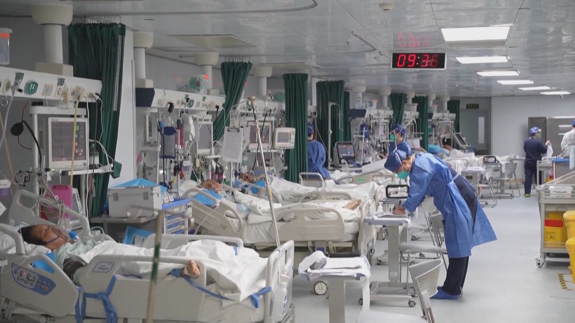 內地過去逾一個月有近六萬宗新冠相關死亡病例