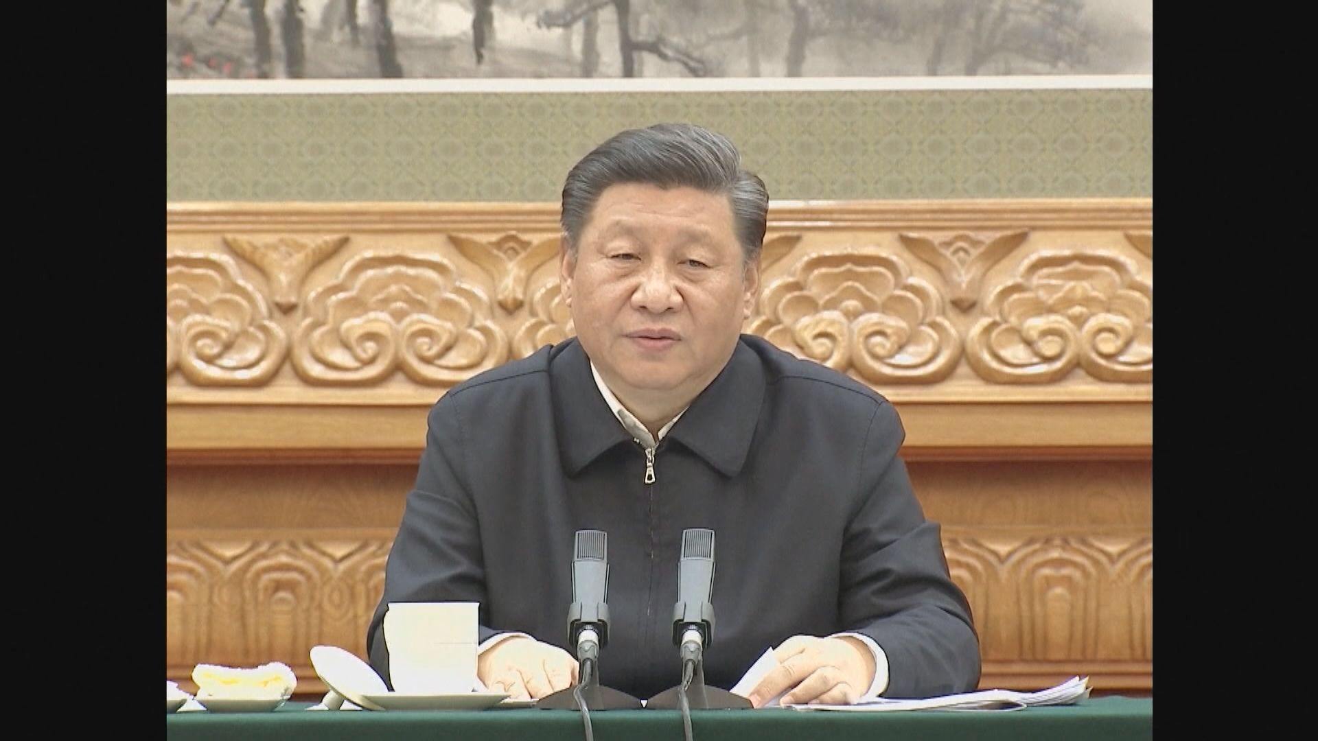 習近平稱湖北和武漢疫情仍複雜嚴峻