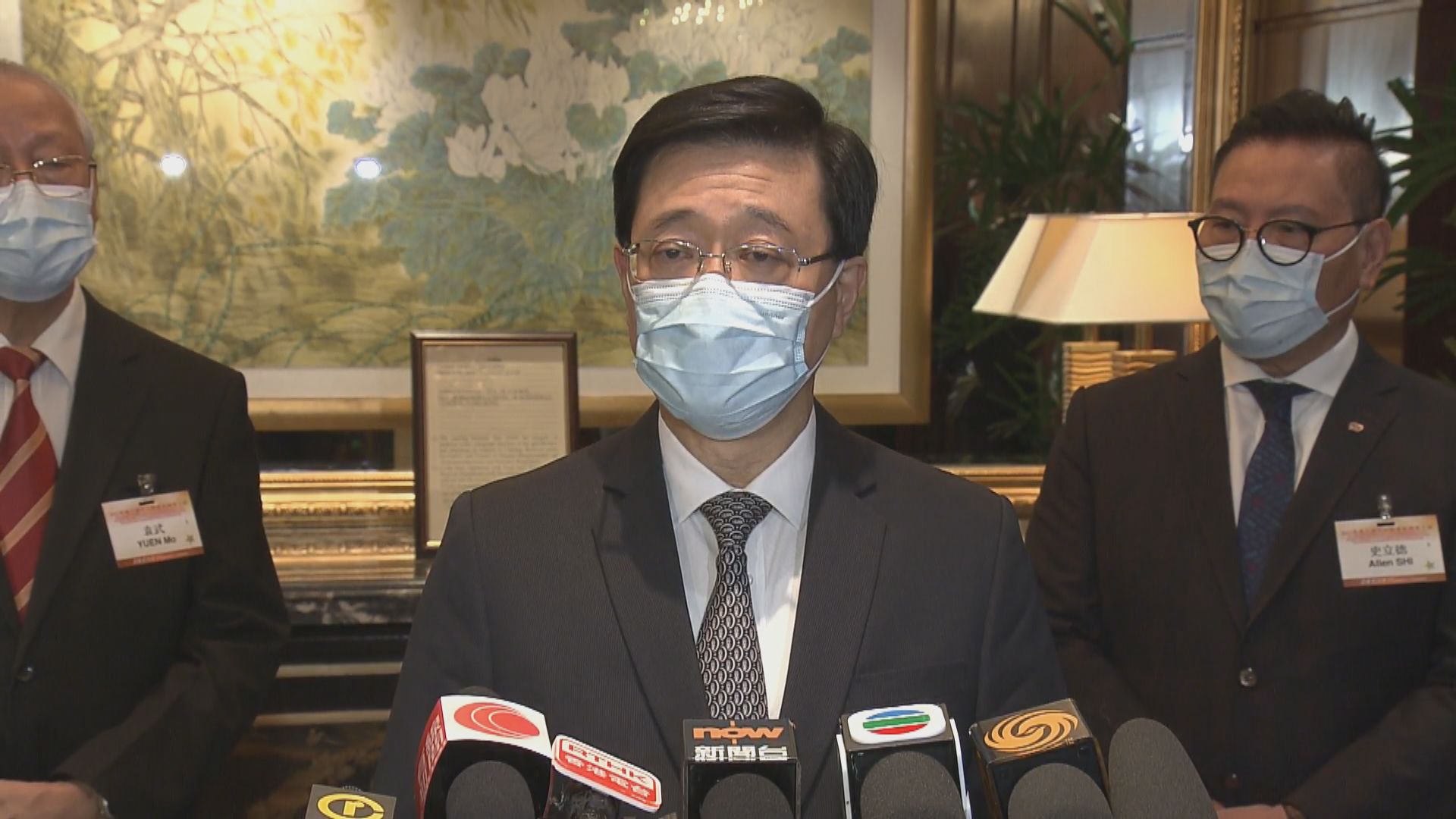 李家超指兩地疫情防控工作會議有建設性　雙方未提及通關條件