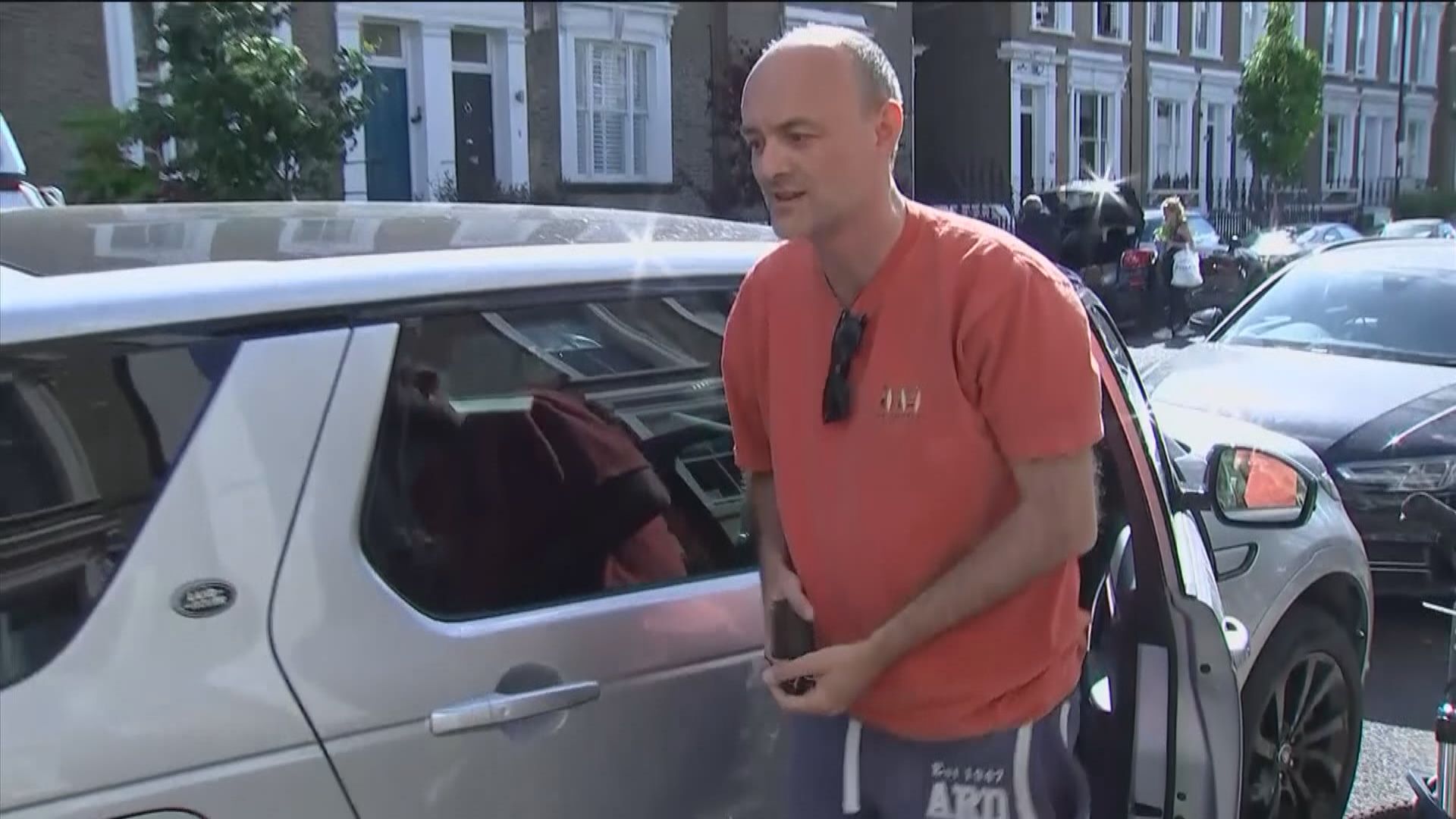 英揆高級顧問涉違反居家令