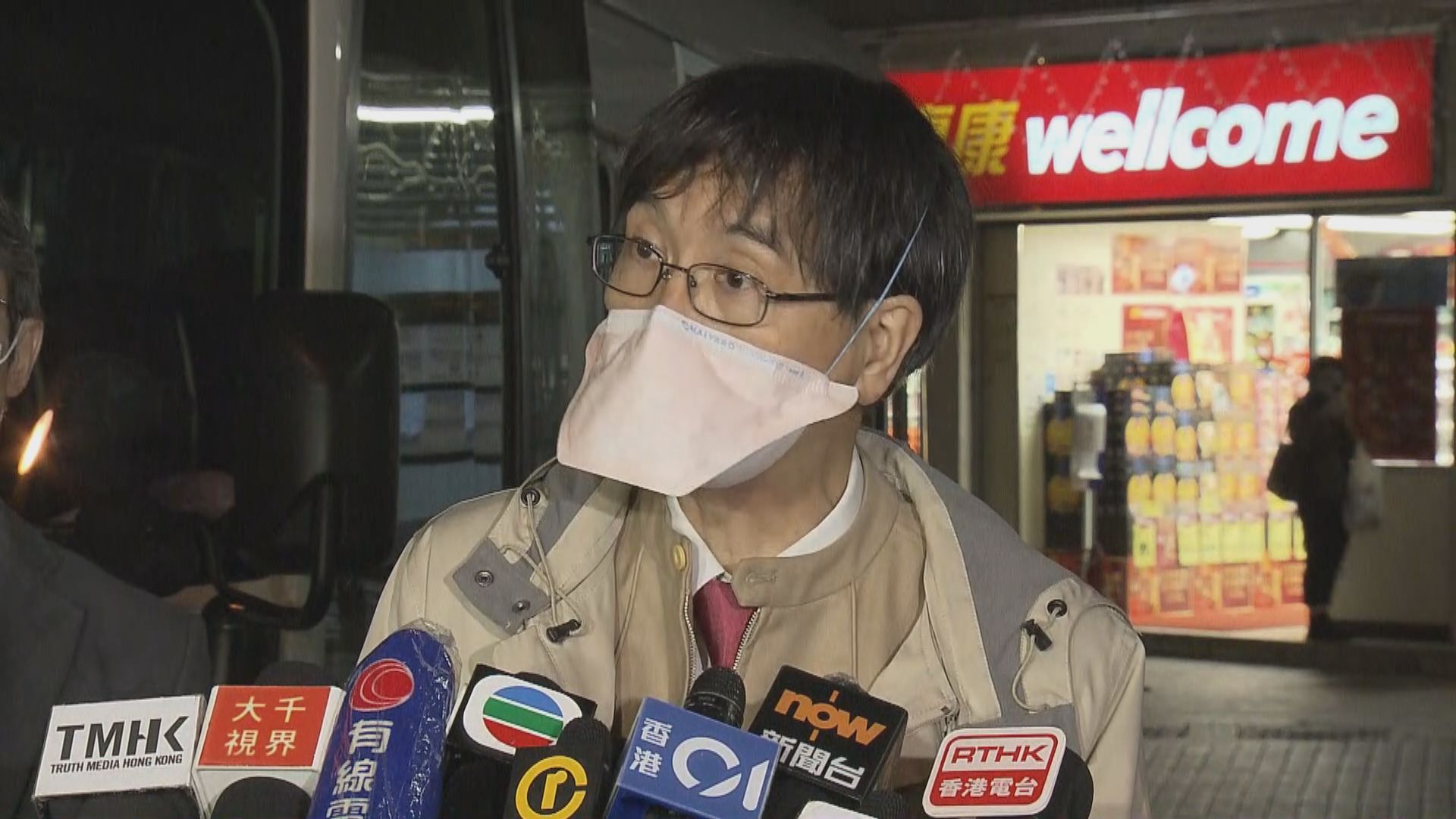 曉峰樓有垂直向下傳播　十二樓以下13室要撤離