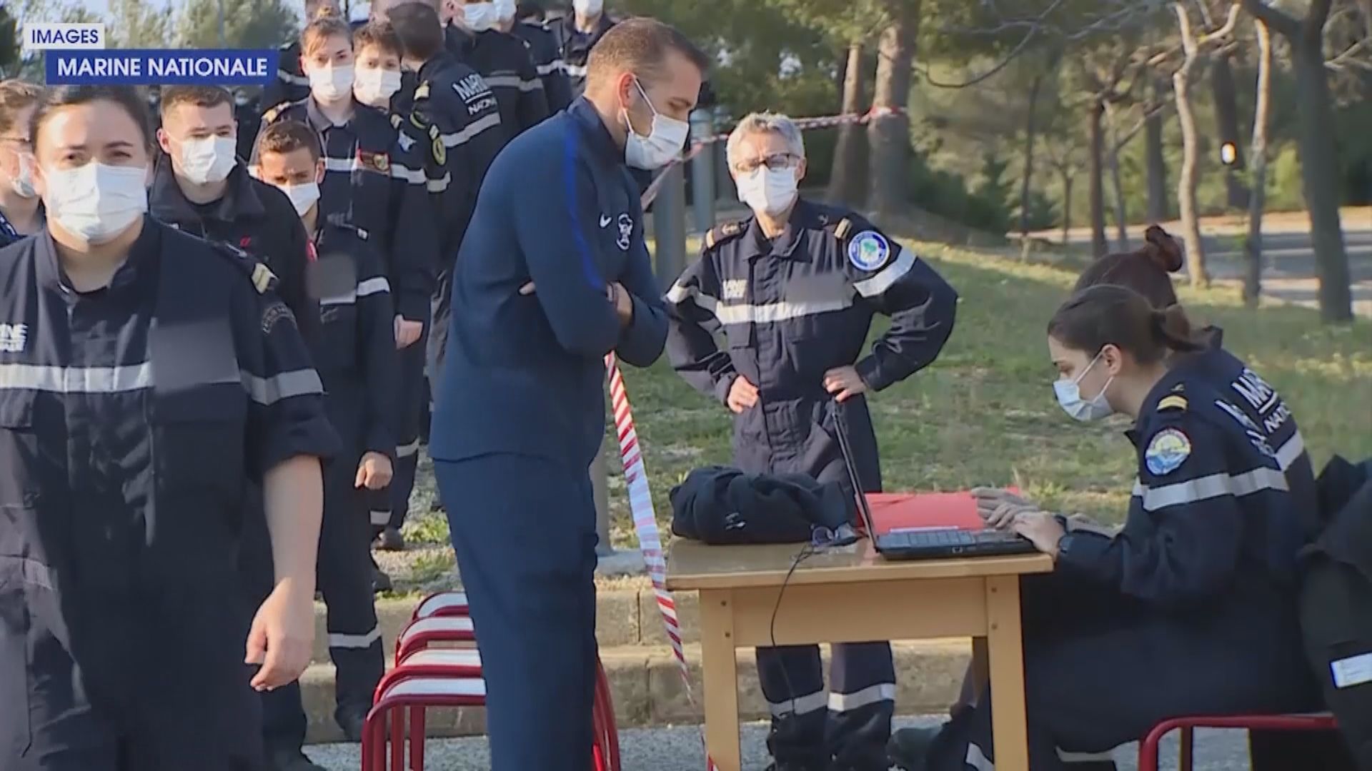 法深切治療病人續下跌　西、意恢復非必要商業活動