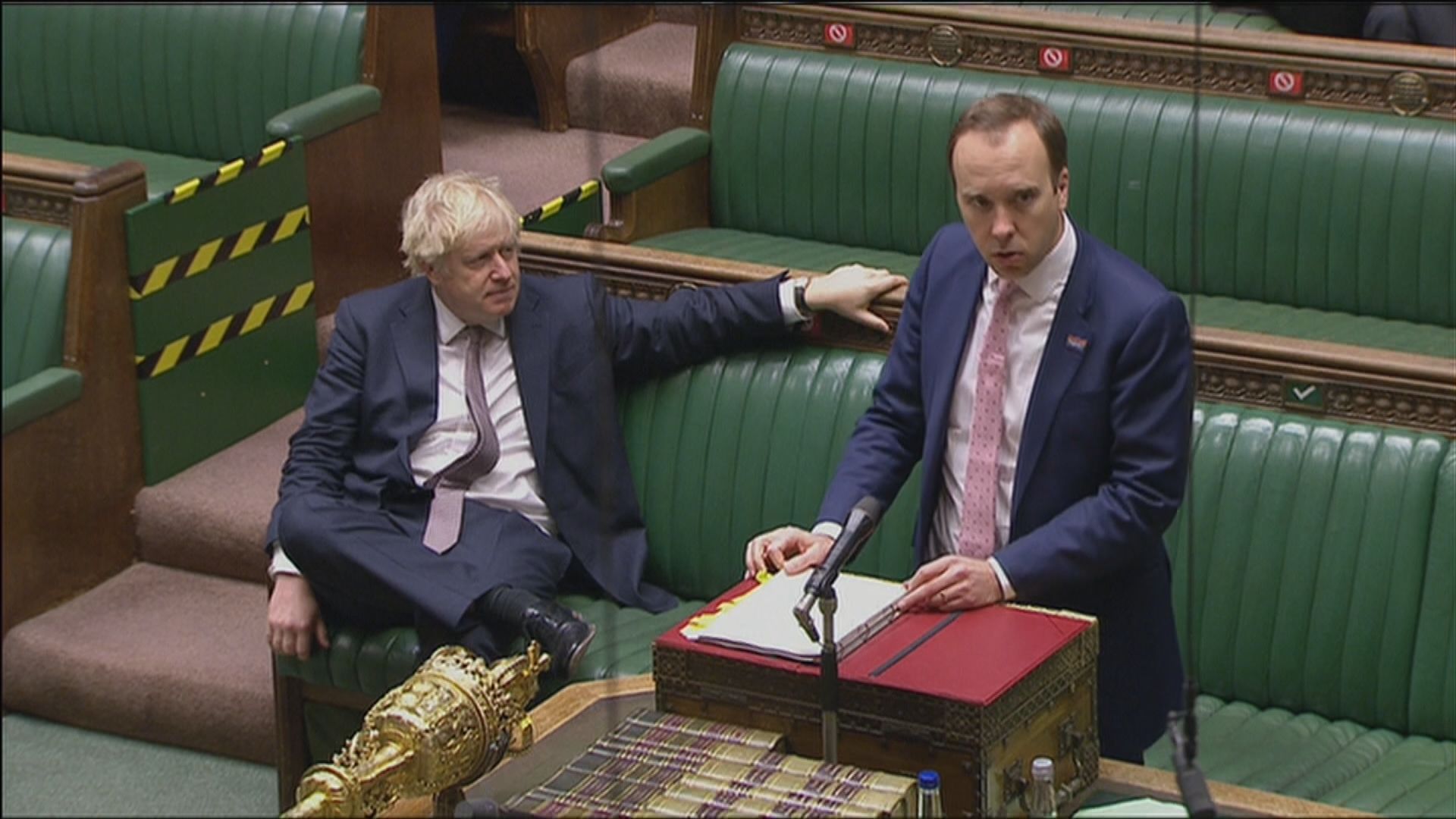 約翰遜籲民眾支持更嚴厲的三級制防疫措施