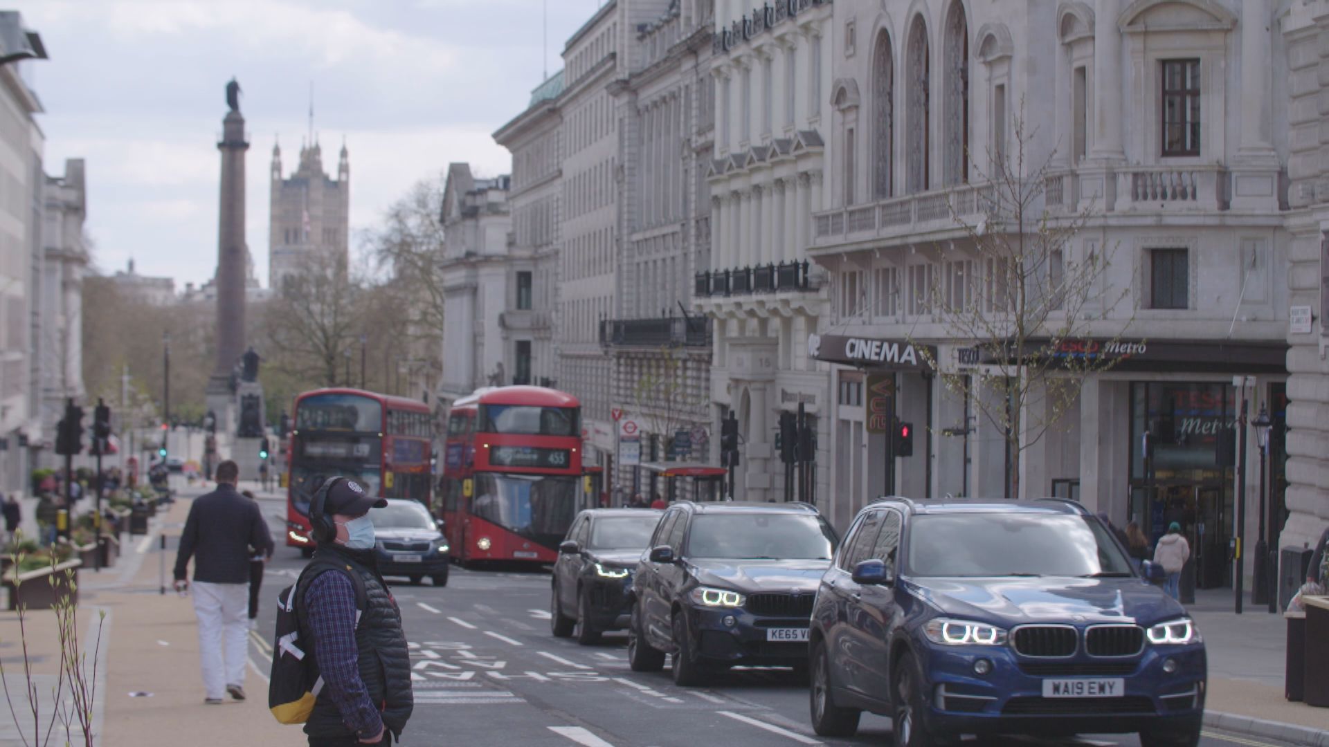 英國疫情續反彈　專家促加強防疫措施