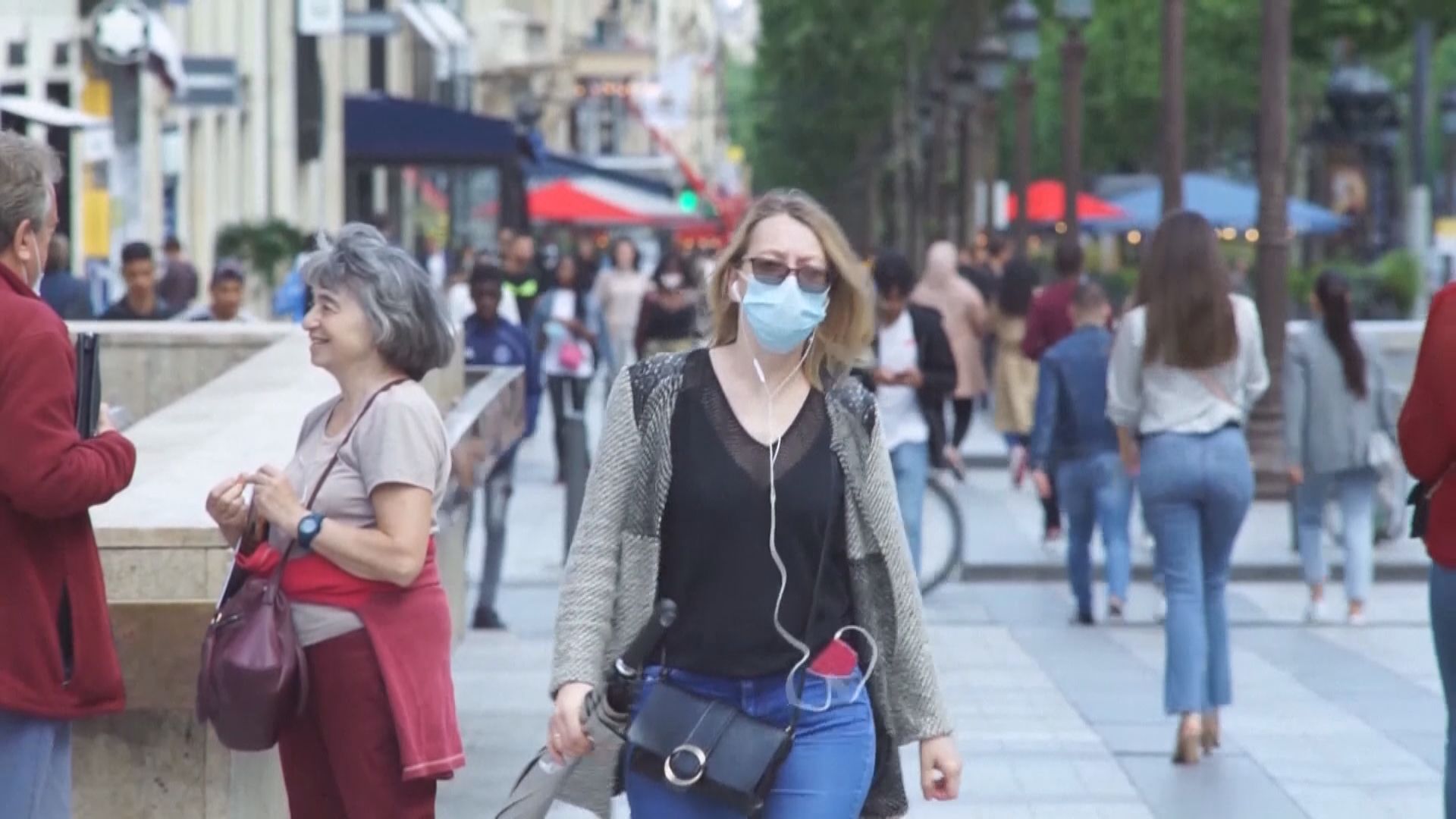 歐洲疫情持續升溫　法國自九月中首次錄得逾一萬宗確診