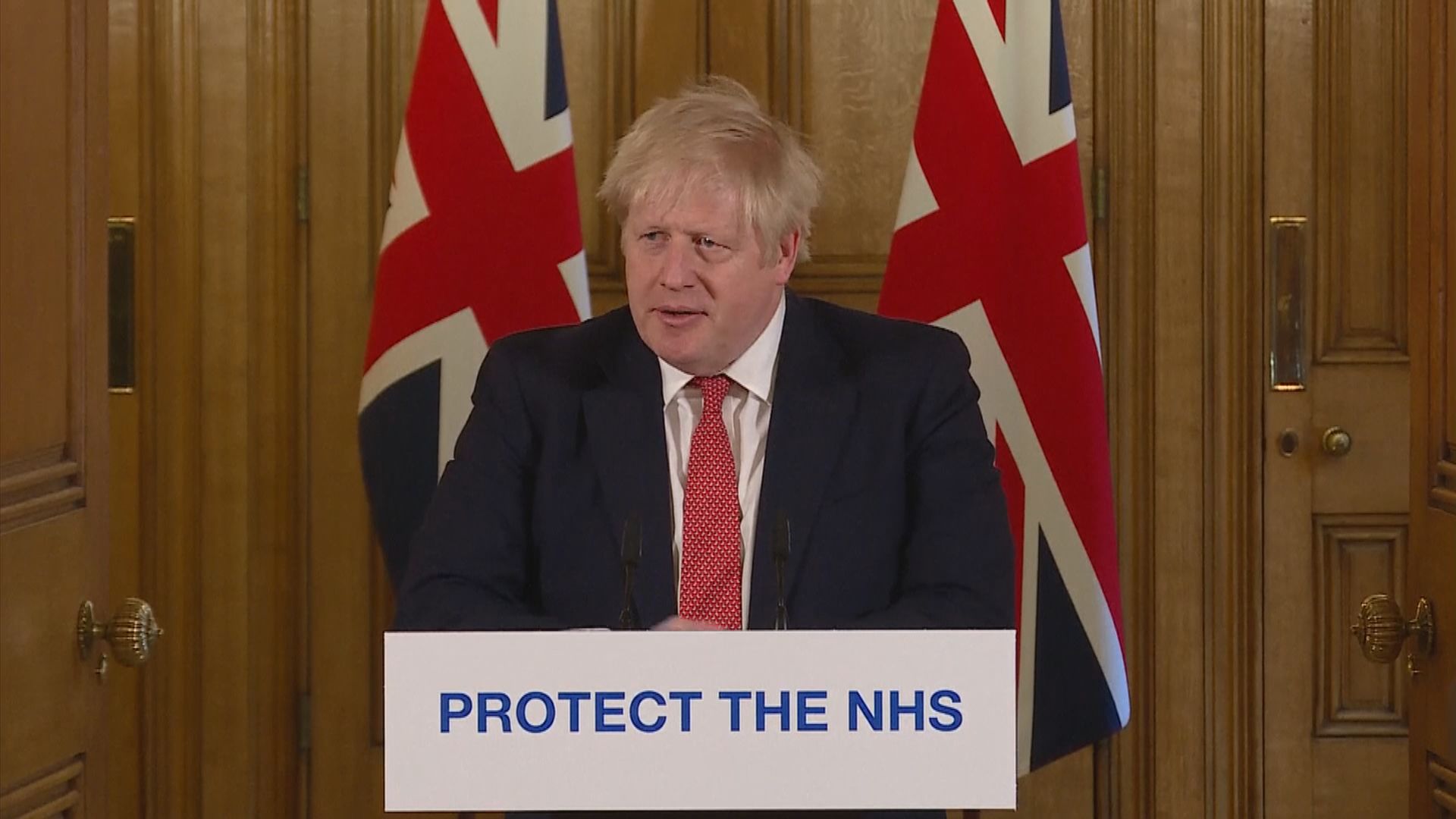 約翰遜：最好的母親節禮物是與老邁的母親保持距離