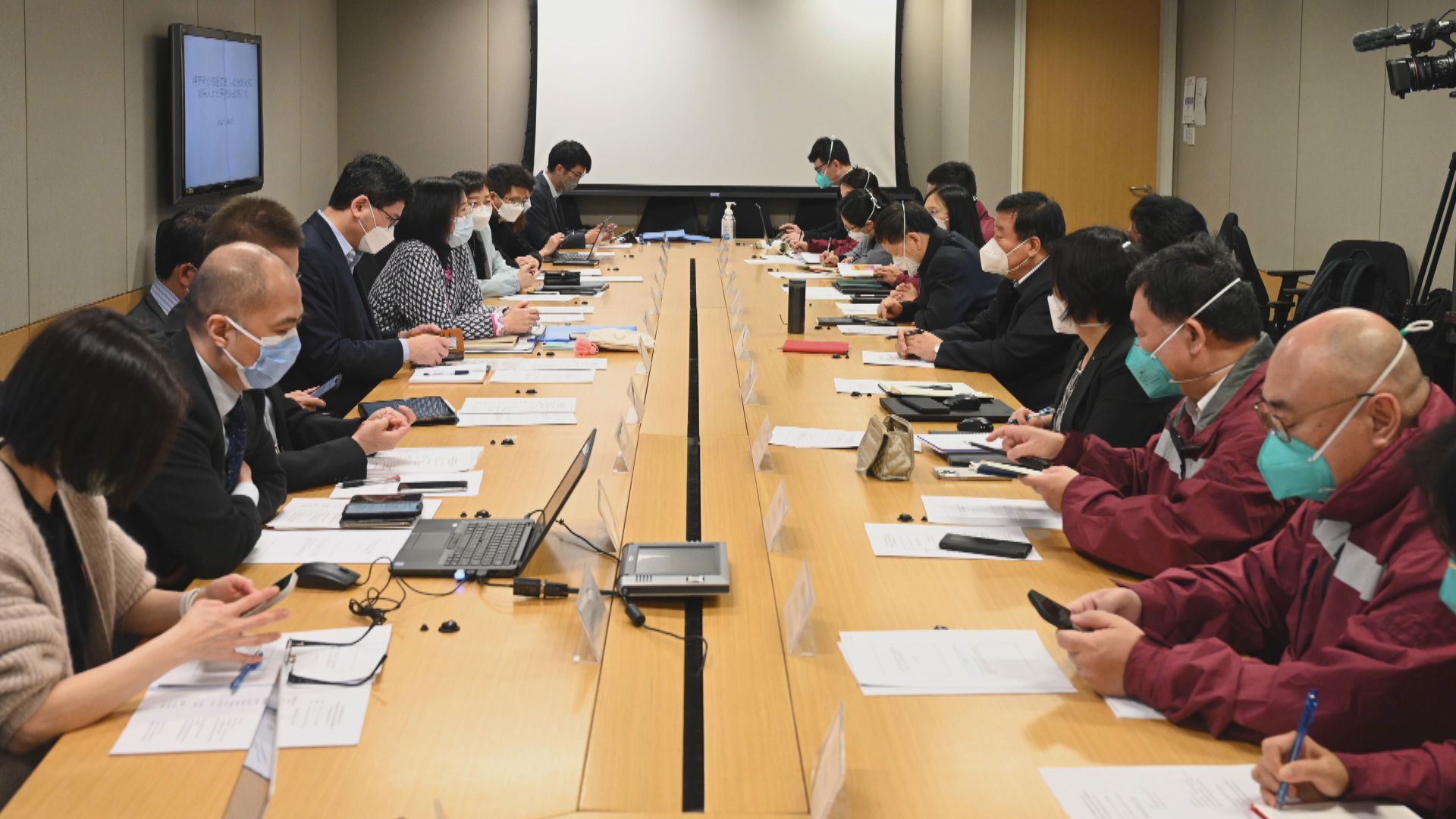 國家衞健委專家團續視察　提抗疫策略優次建議