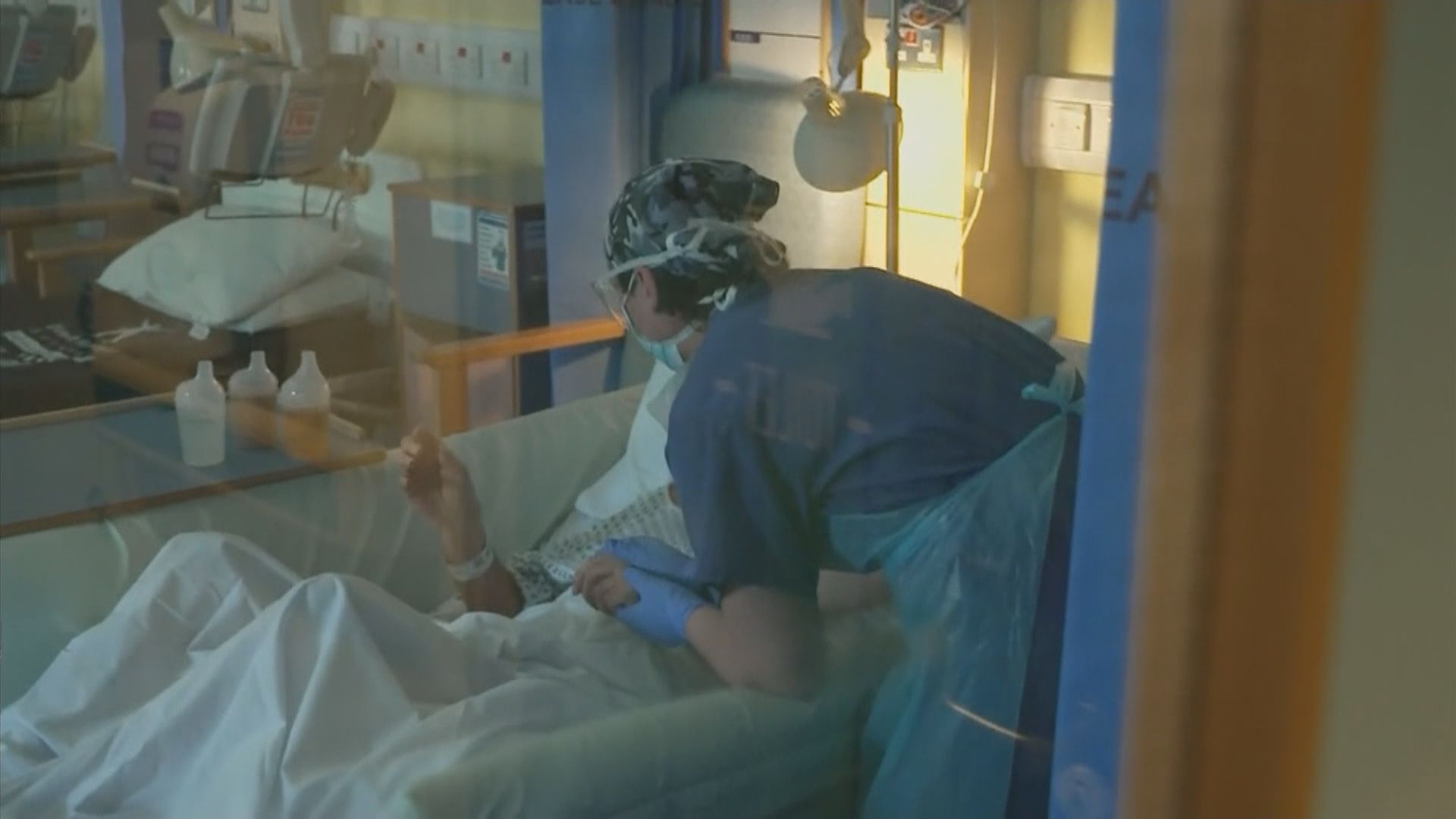 專家：室內空間狹窄人多聚集　新冠病毒易經空氣傳播