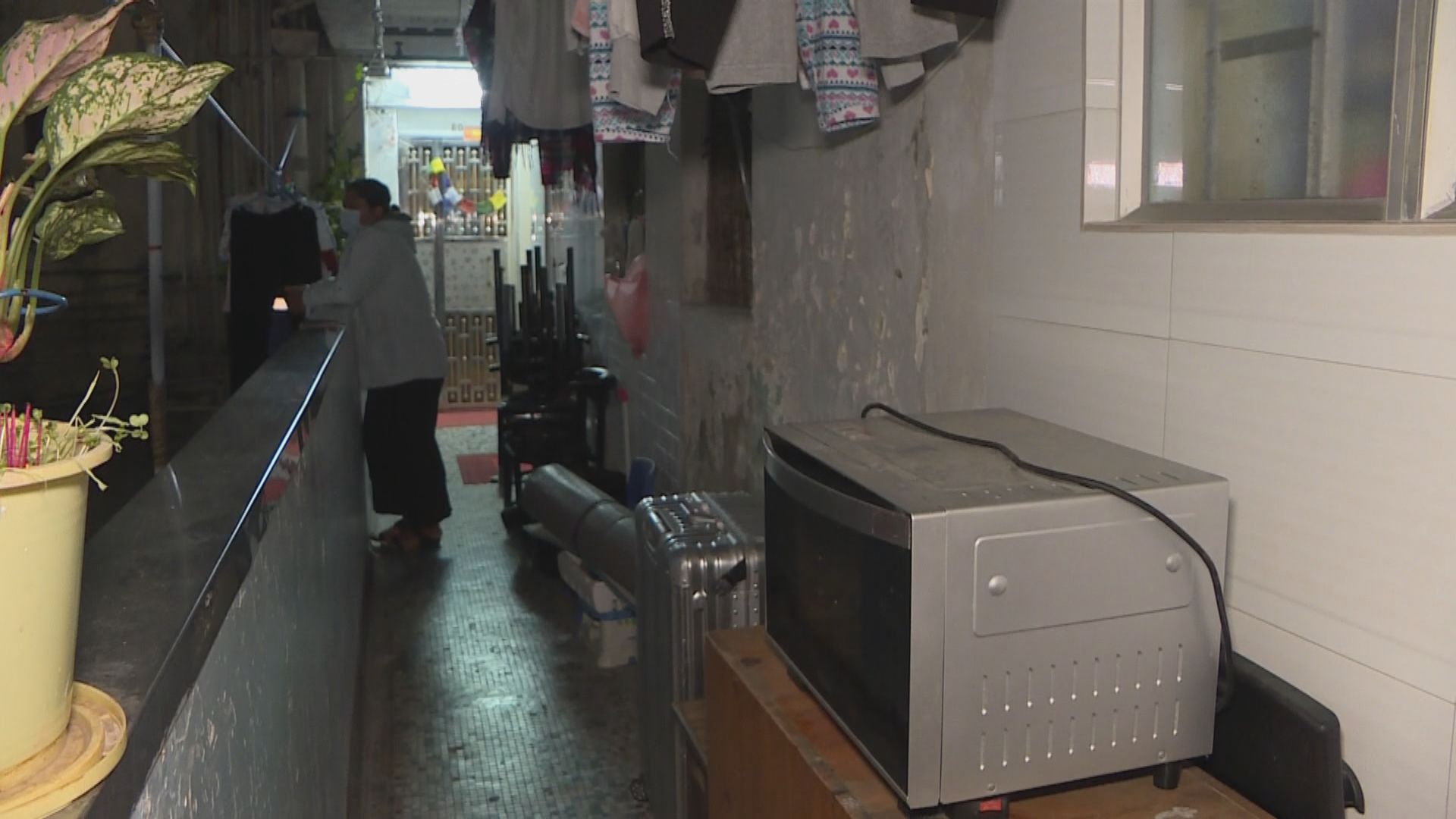 新填地街唐樓改建劏房　居民擔心疫情爆發