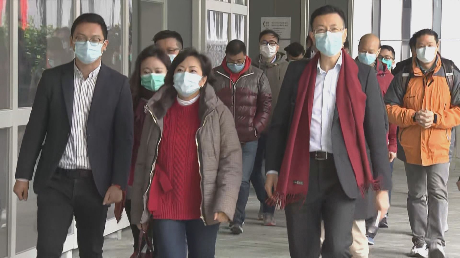 工聯會晤林鄭倡向港人派口罩及防疫用品