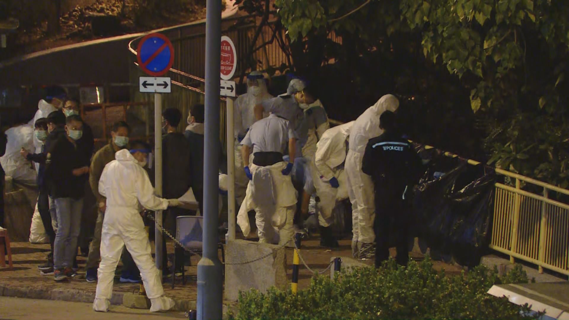 報道指警獲N95防護衣多於衞生署　政府指警隊人數最多按崗位及工作風險分配