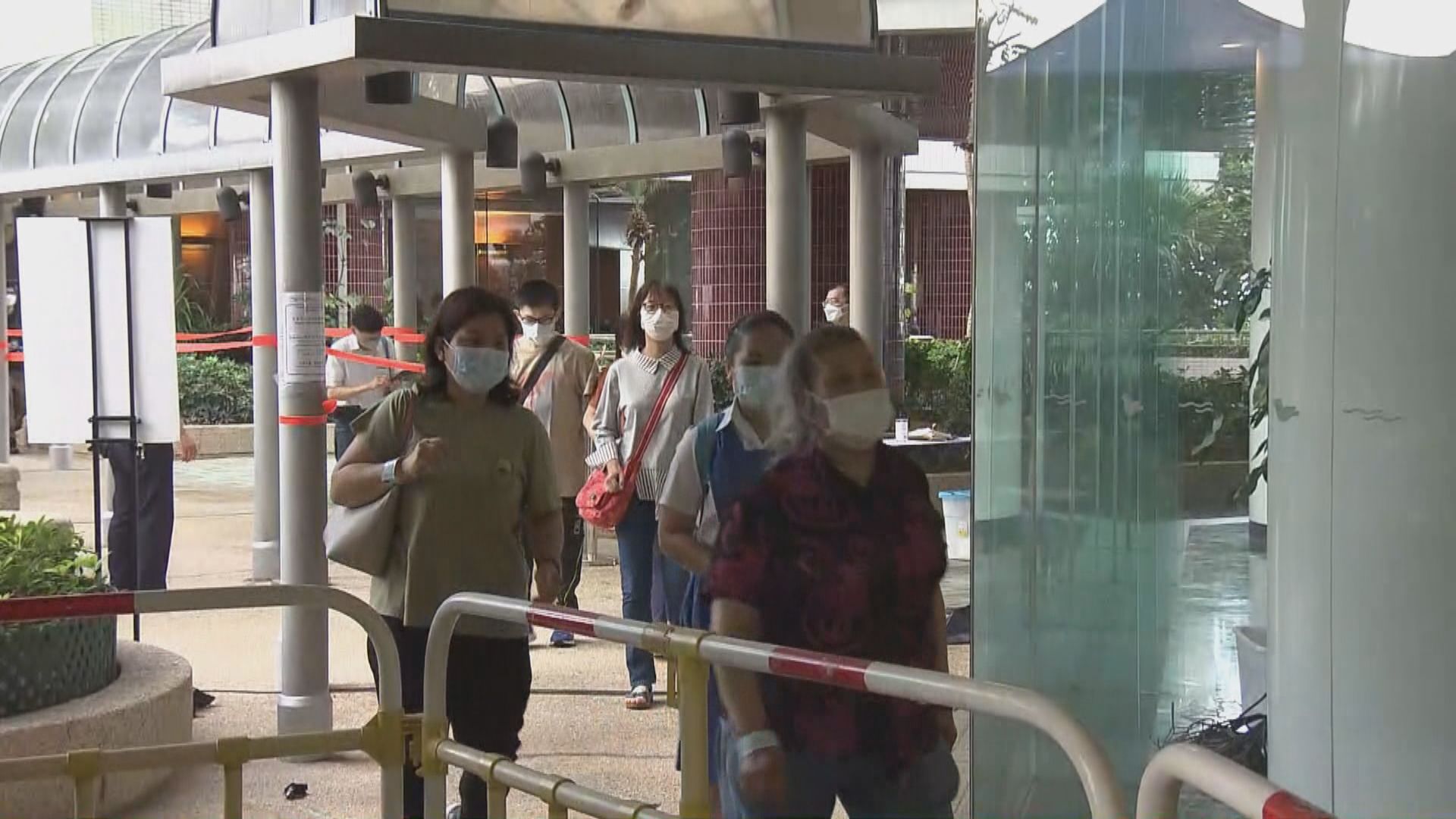 海怡半島10座強檢　有居民指已獲檢測結果無阻考試