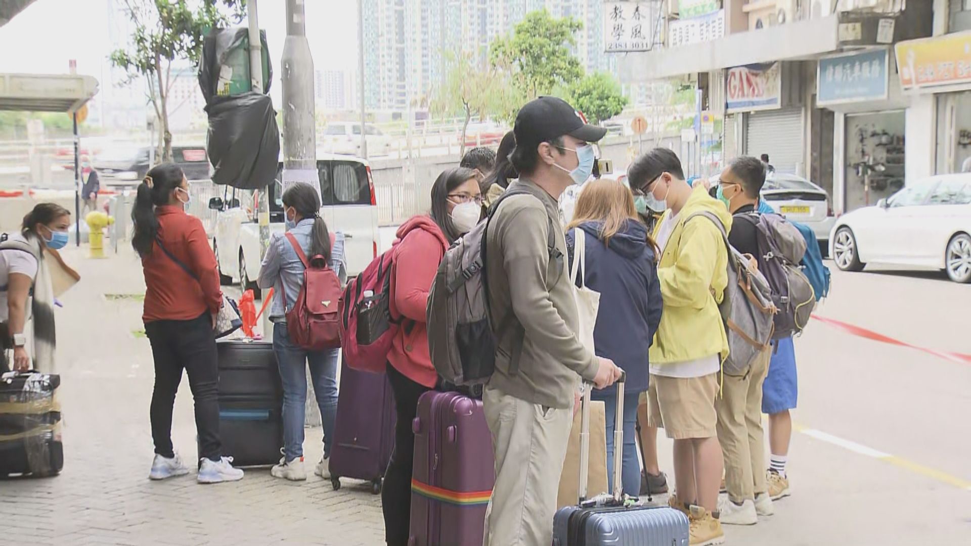 富豪東方酒店首日接收282人　候檢旅客陸續離開