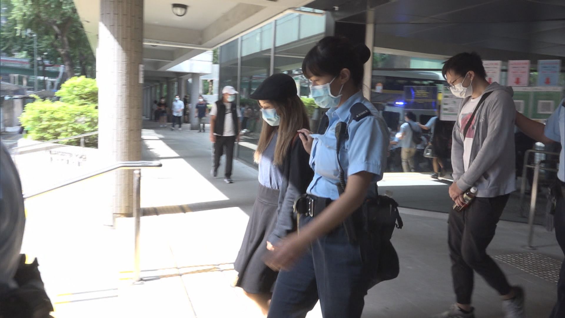 五人涉用假「安心出行」　據了解包括兩入境處職員及一審計署職員