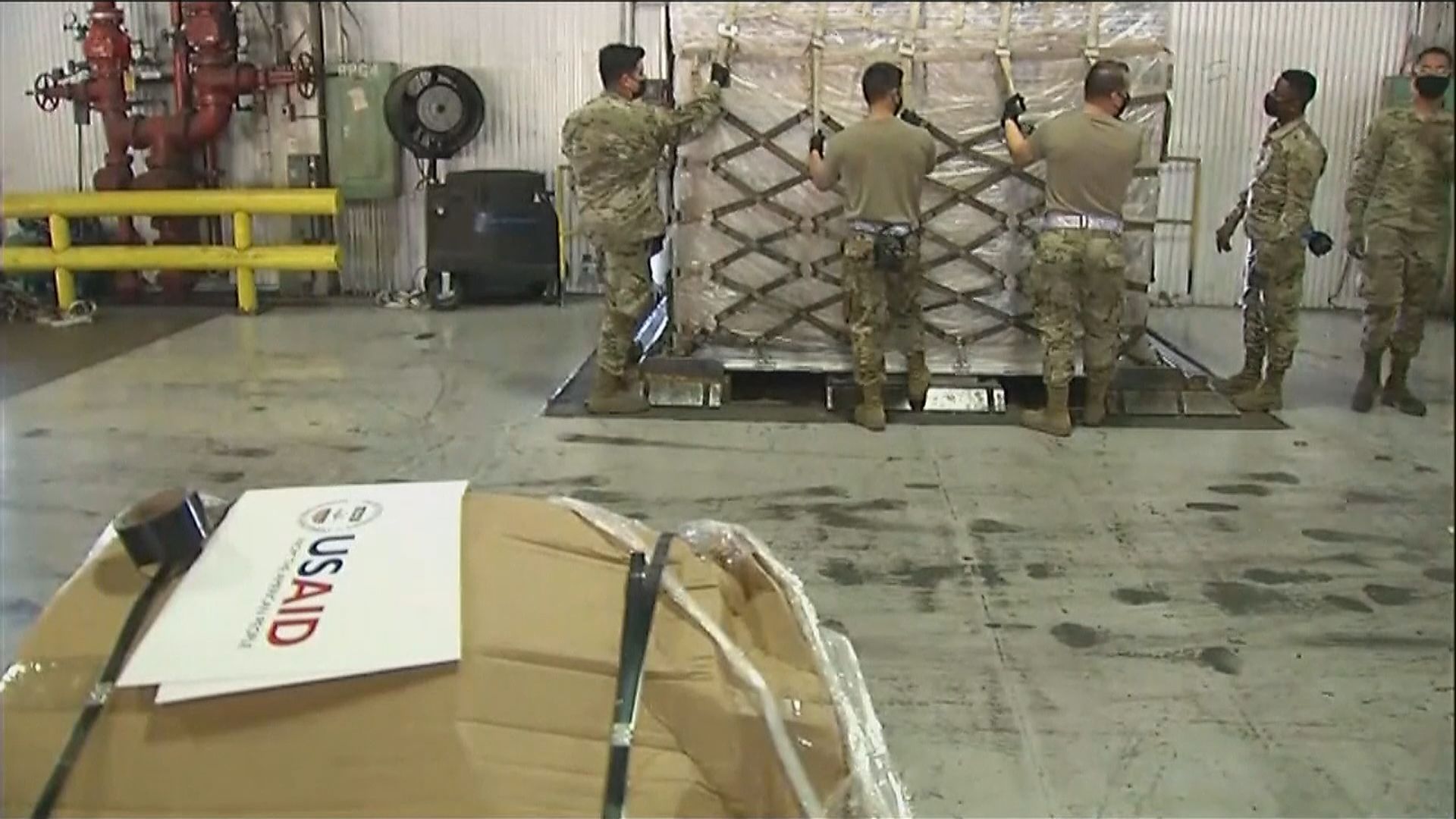 印度疫情持續嚴峻　官員料五月中可望紓緩氧氣短缺