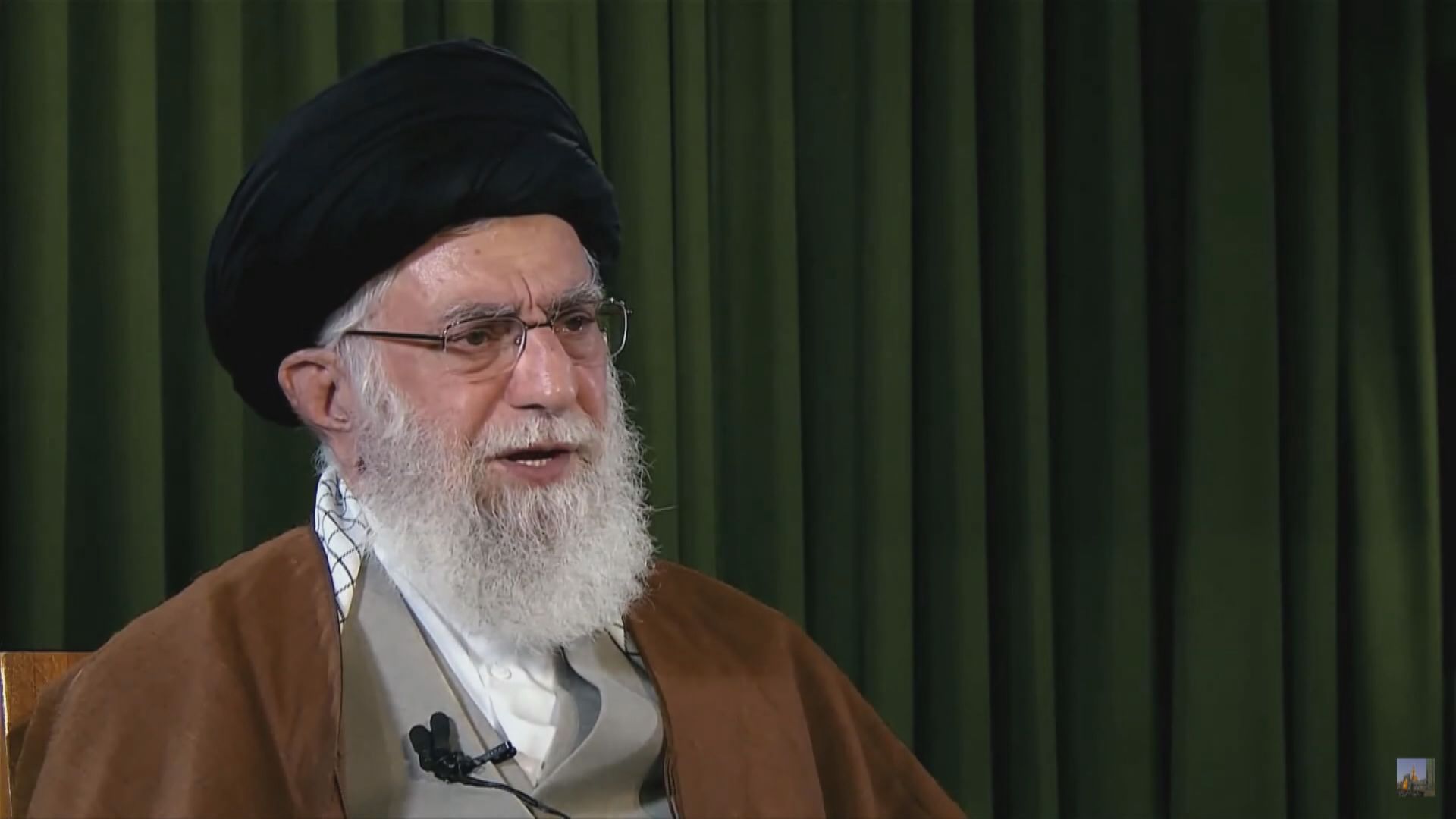 哈梅內伊讚揚醫護人員抗疫的犧牲