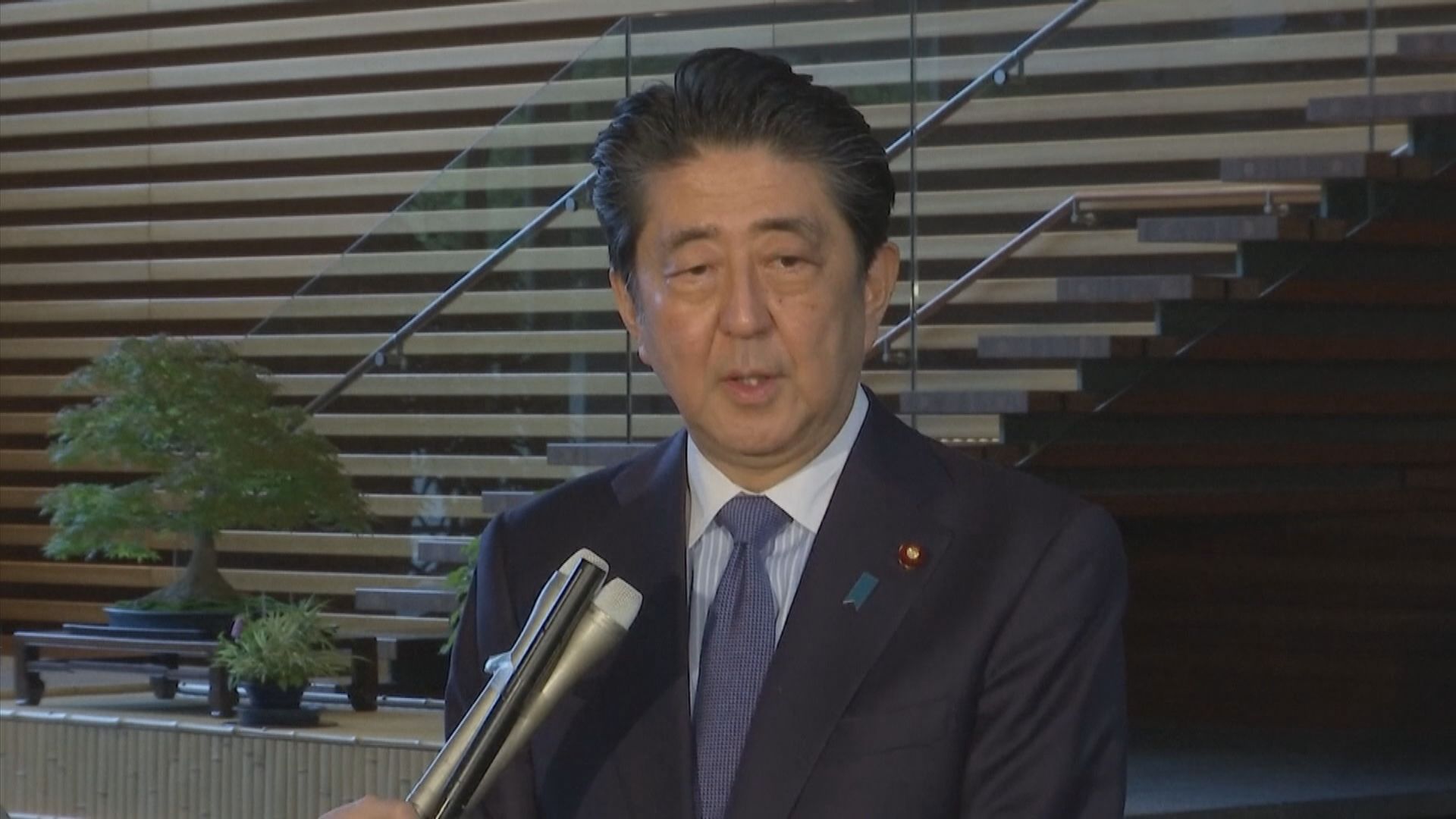 共同社：安倍擬就針對東京大阪情況發布緊急事態宣言