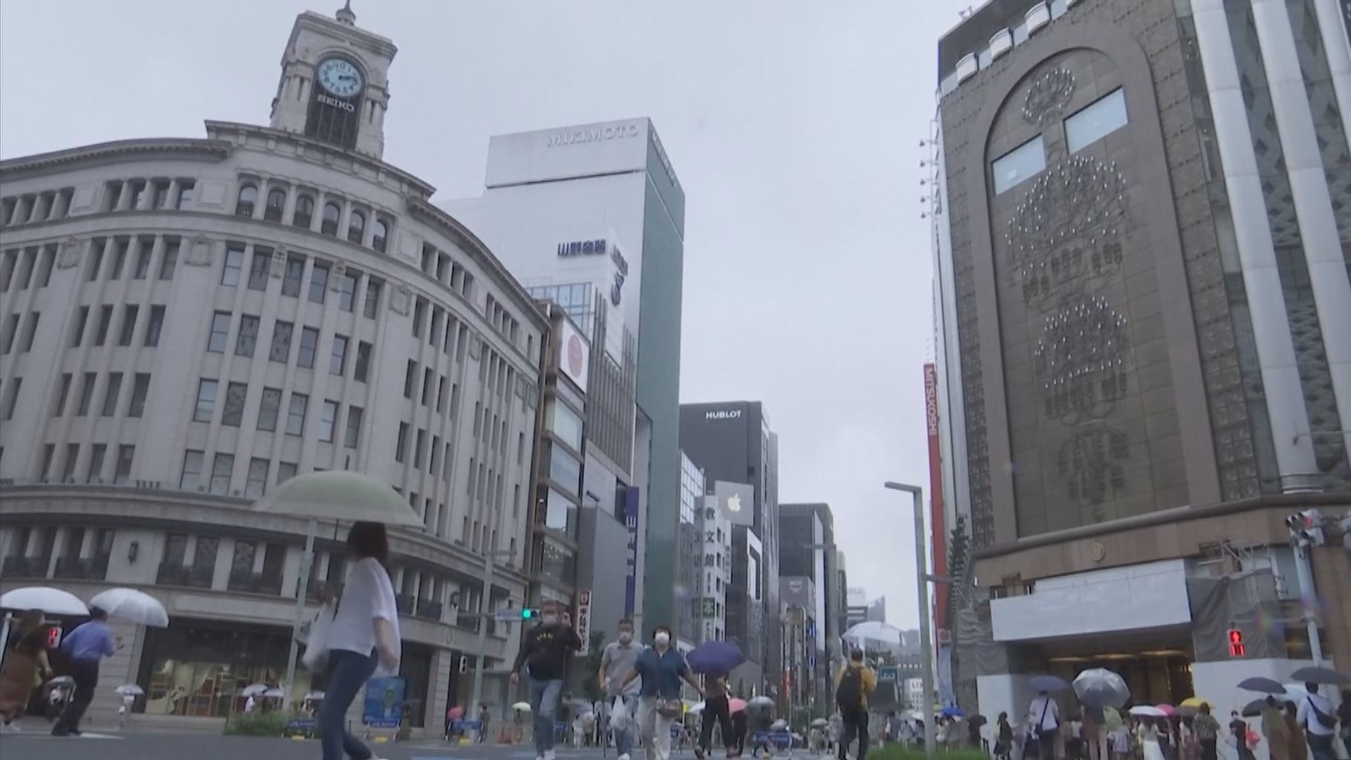 東京都連續六天增逾200宗確診個案