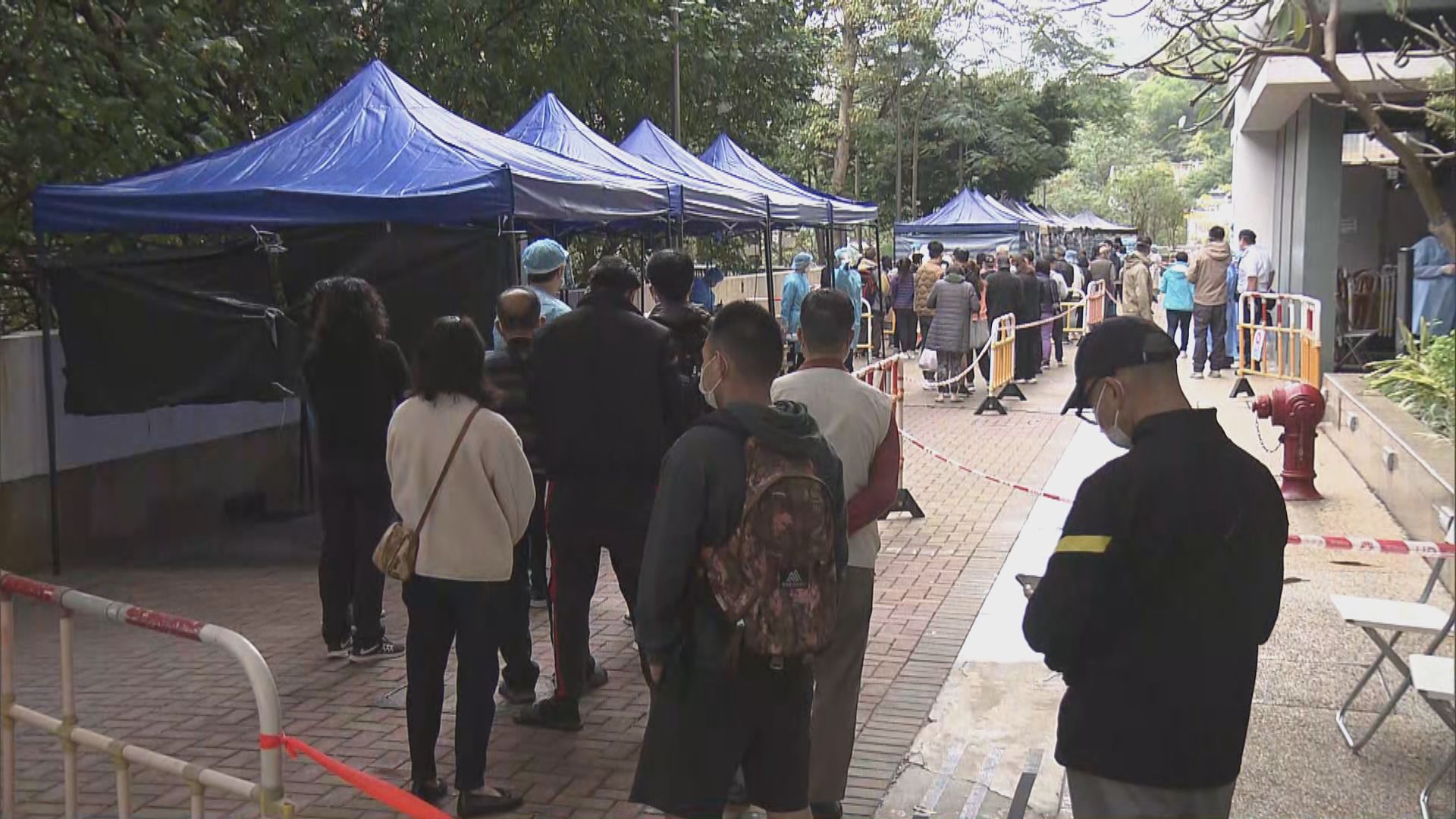 消息：葵涌邨逸葵樓及映葵樓增至少70宗初步確診