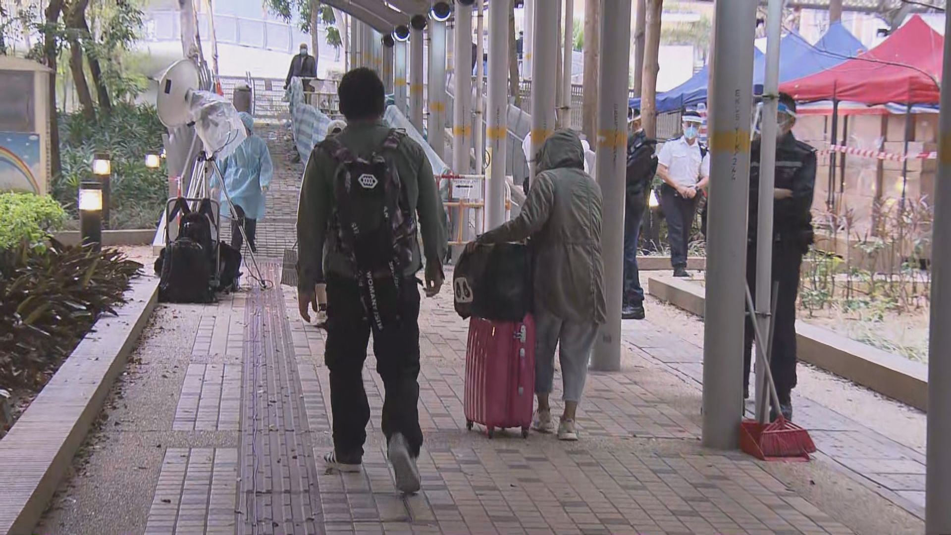 葵涌邨逸葵樓圍封強檢七日後解封