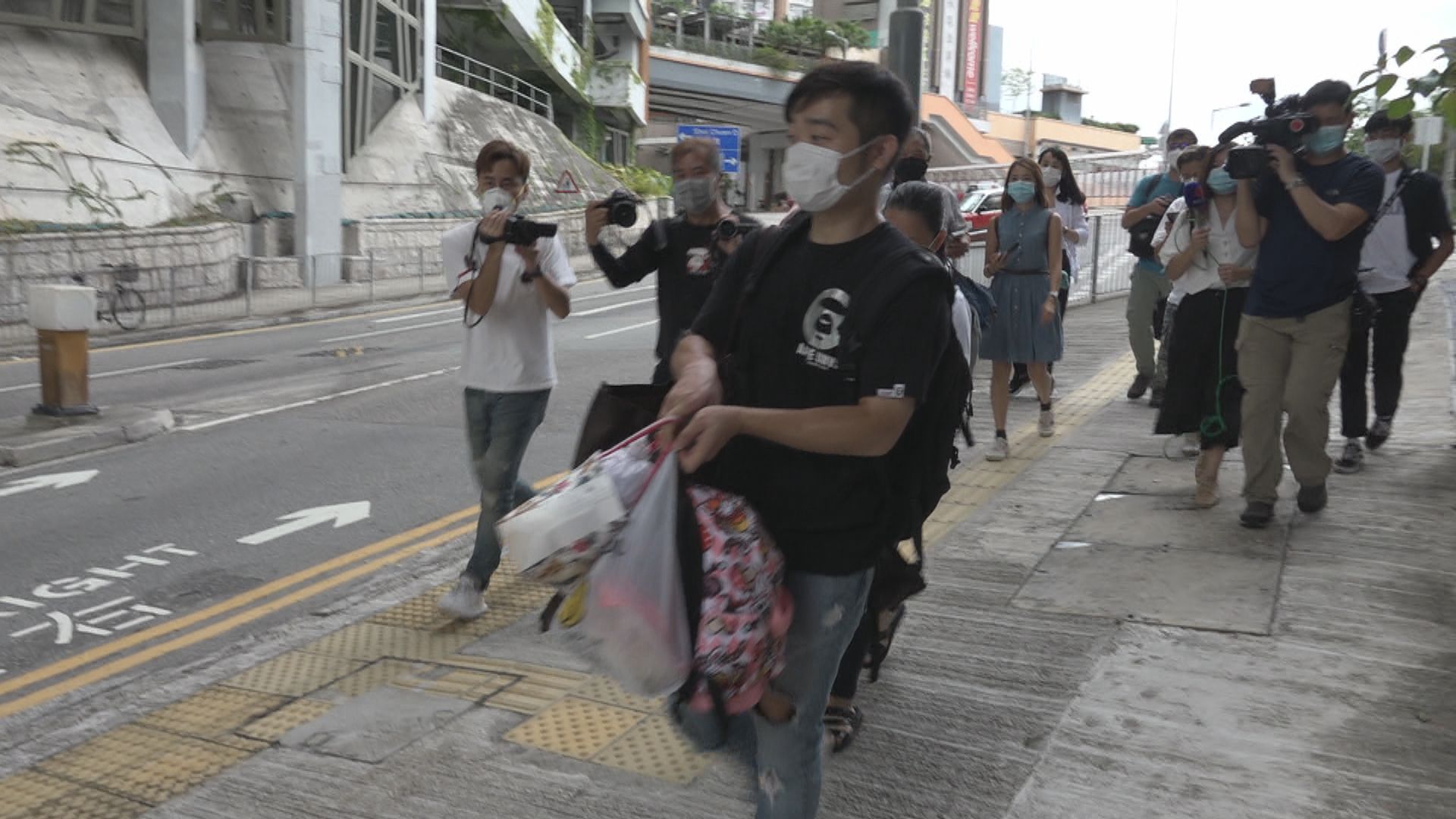 行會通過法律框架限爆疫處所人員離開　為期最長七日