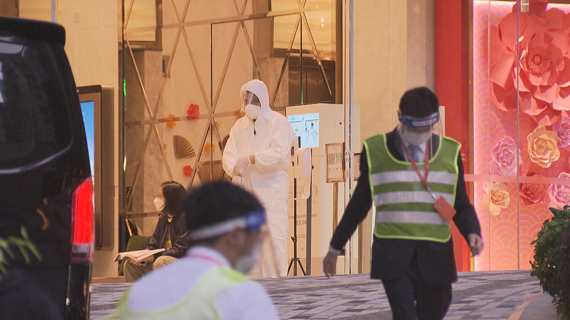 觀塘凱匯第三座10人違強檢公告遭罰一萬元