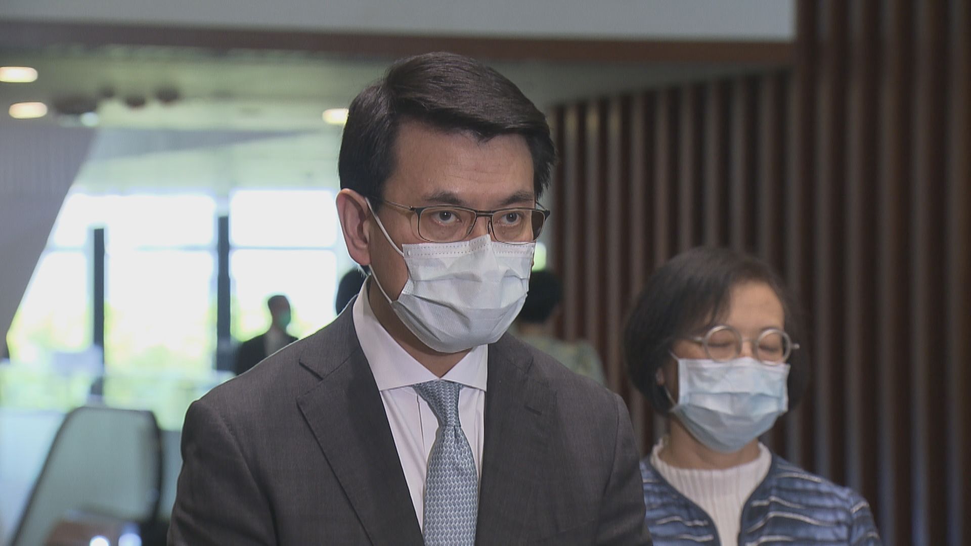 邱騰華︰下周推港商豁免檢疫申請計劃