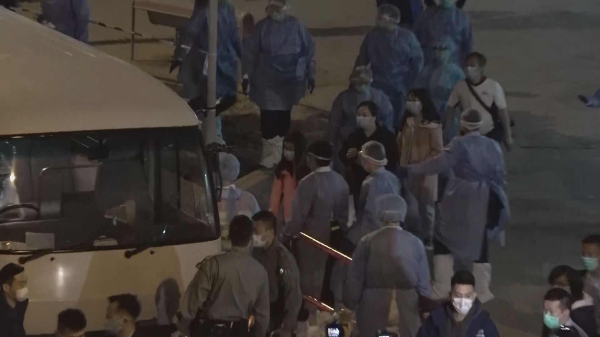 亨泰樓部分高層住戶撤往檢疫中心