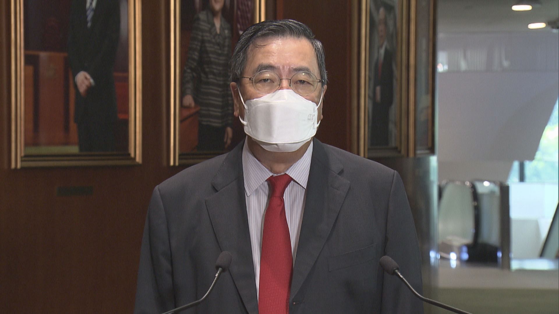 因同住家人確診　立法會主席梁君彥和兒子梁宏正均須家居檢疫