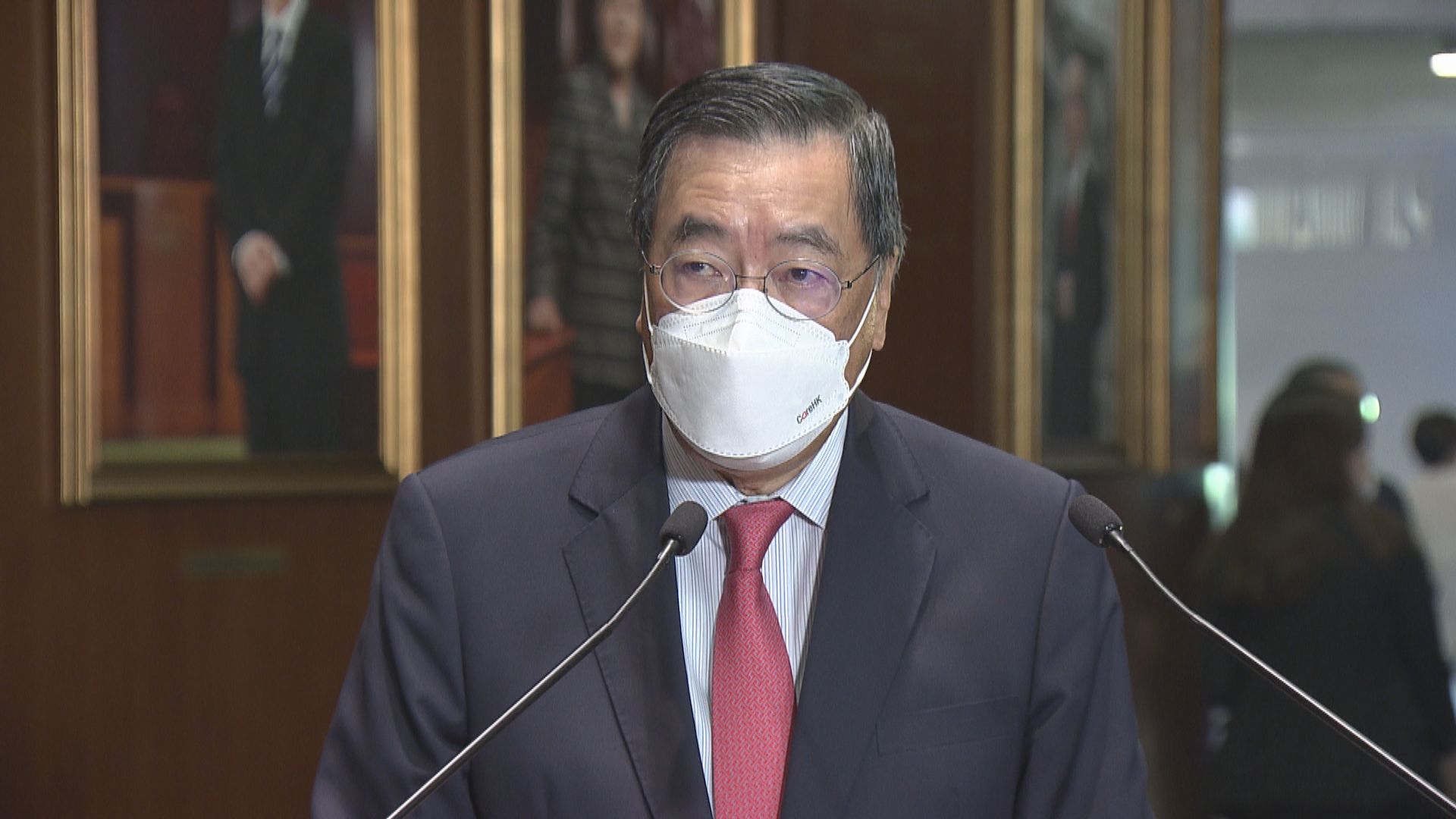 梁君彥、梁宏正列新冠密切接觸者　須家居檢疫