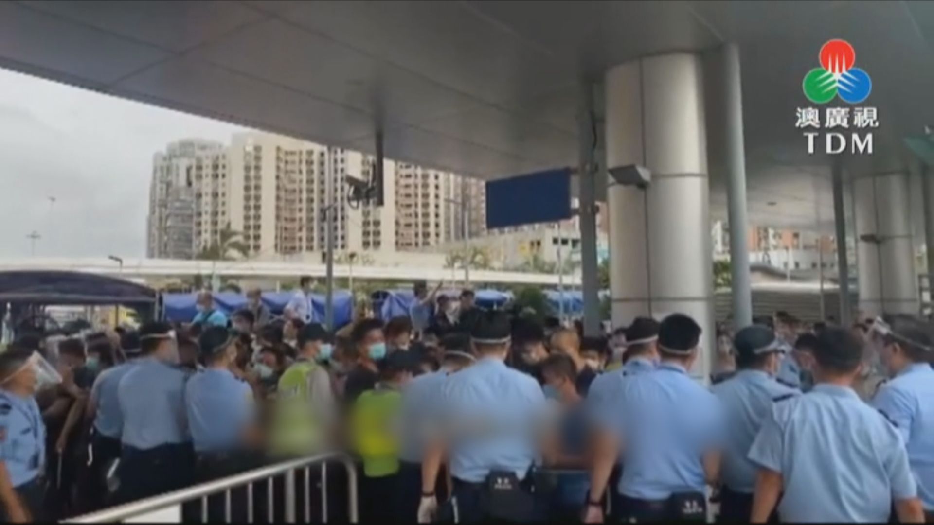 澳門一家四口確診　進入預防狀態離境需檢測陰性證明