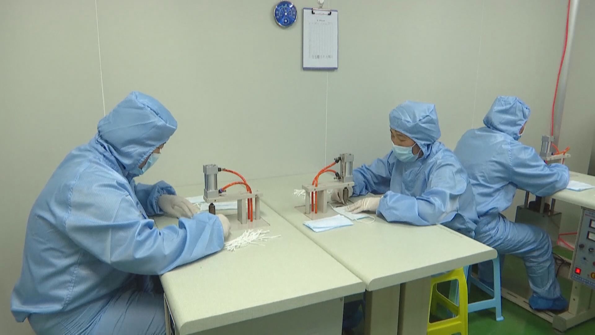 富士康加入口罩生產行列　內地多間企業亦「變陣」