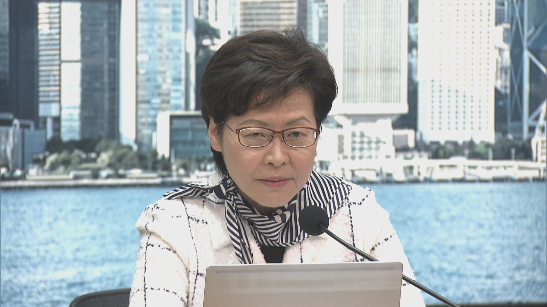 政府將以「疫苗氣泡」為基礎調整社交距離措施