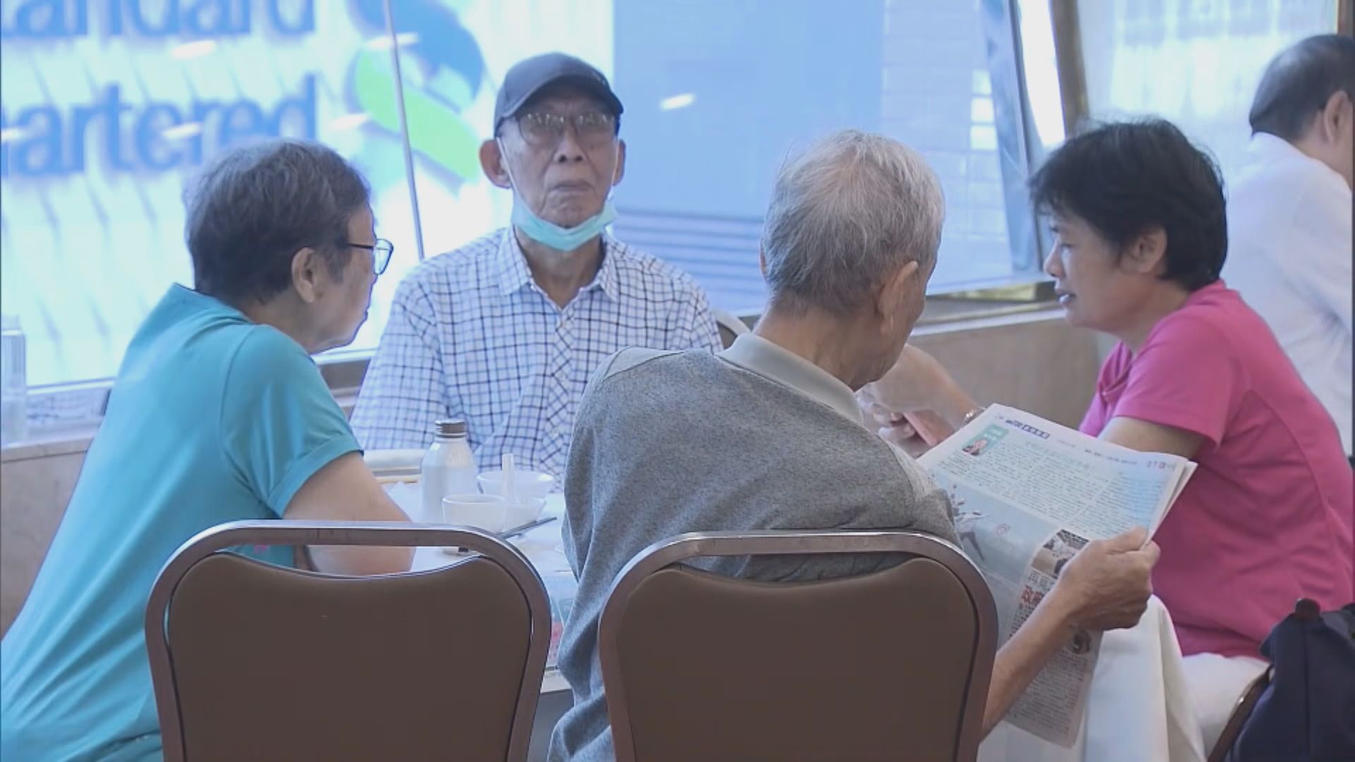 食肆每枱人數放寬至四人　酒樓料茶市生意較以往多五成