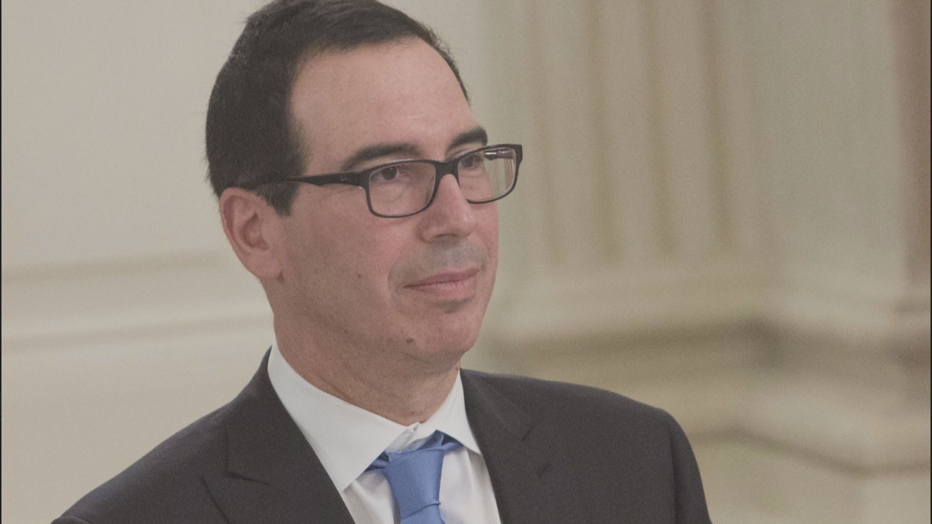 姆努欽預料疫情不會令美國經濟陷入衰退