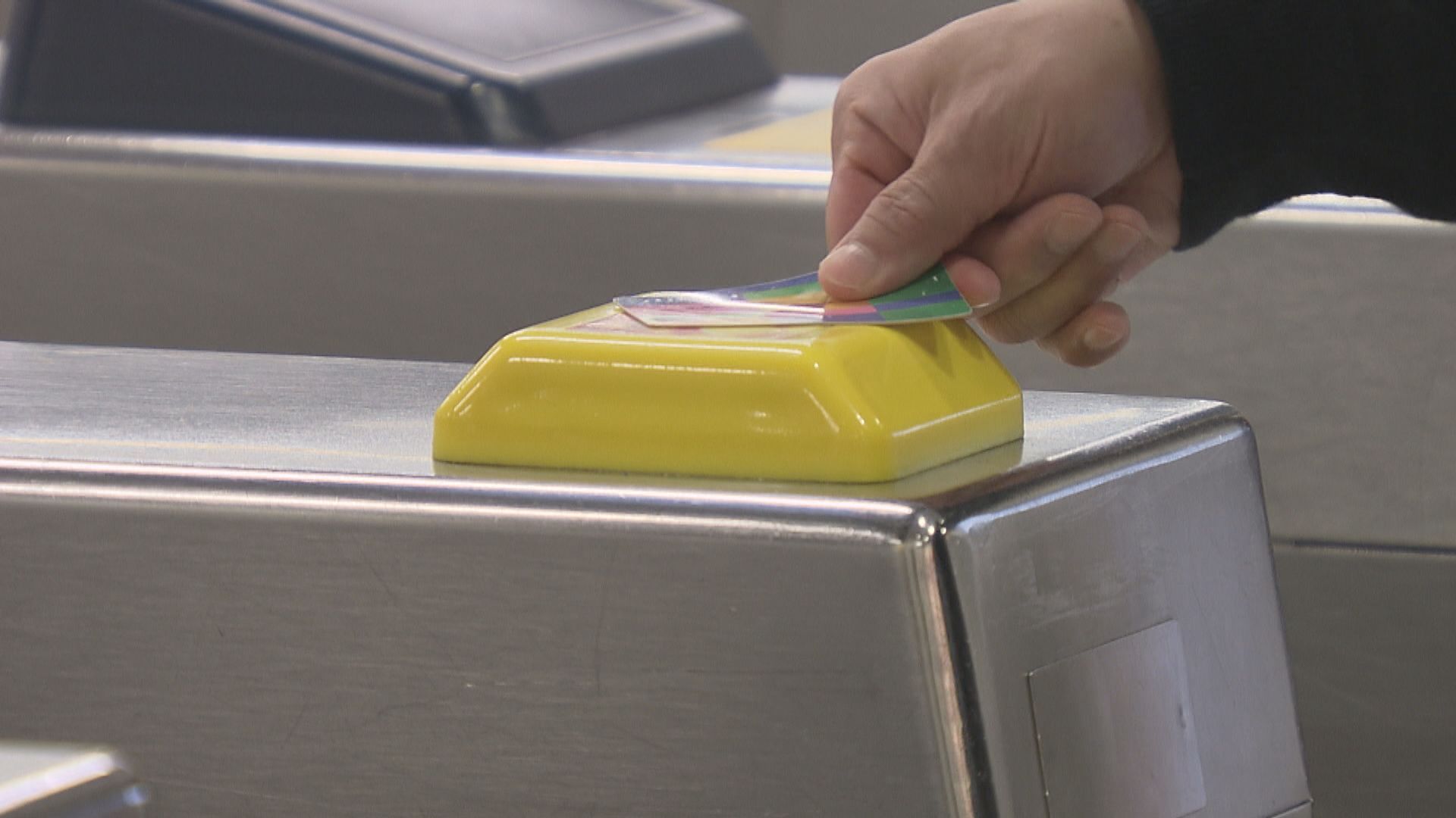 金澤培：下年車費安排視乎情況再決定