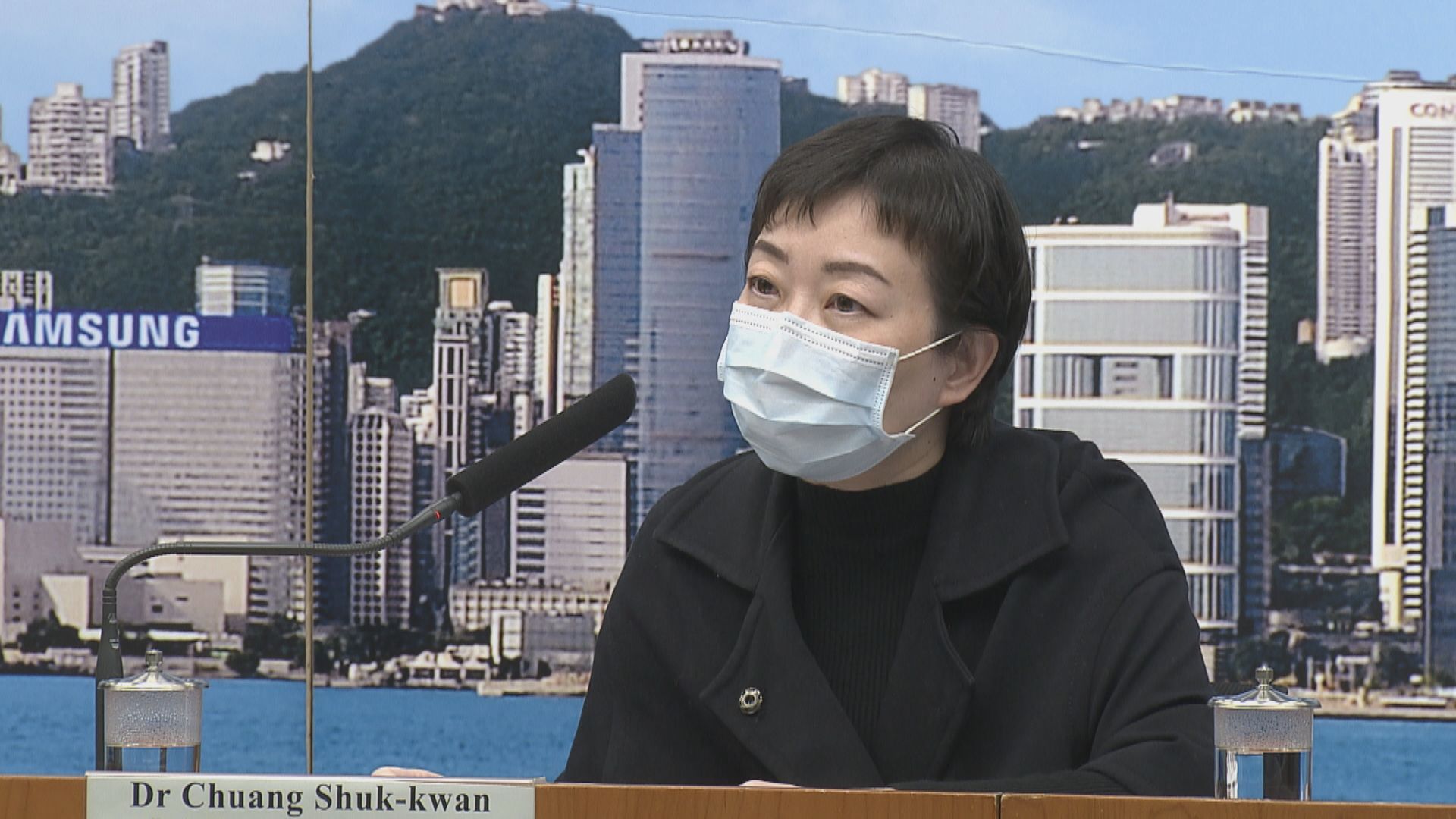 政府正考慮加強針對英美入境旅客檢疫措施