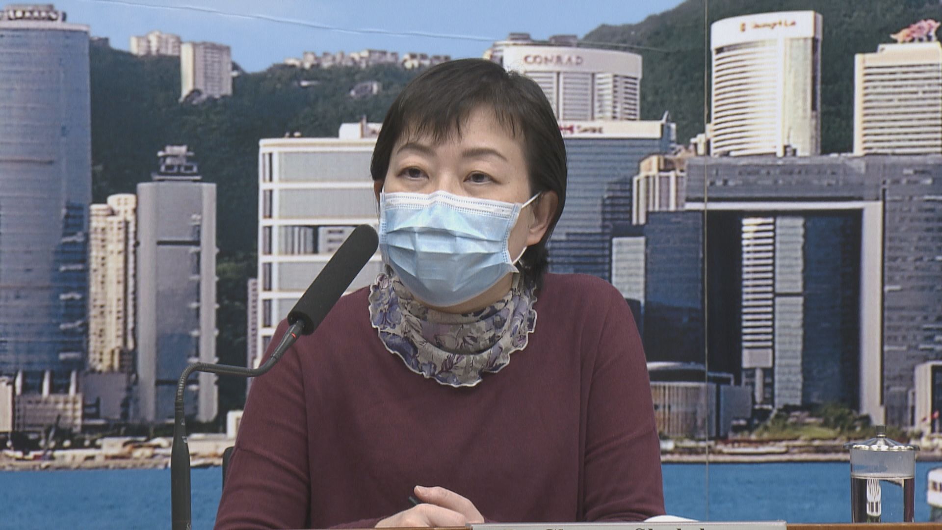 確診女地勤一名同事有病徵送院