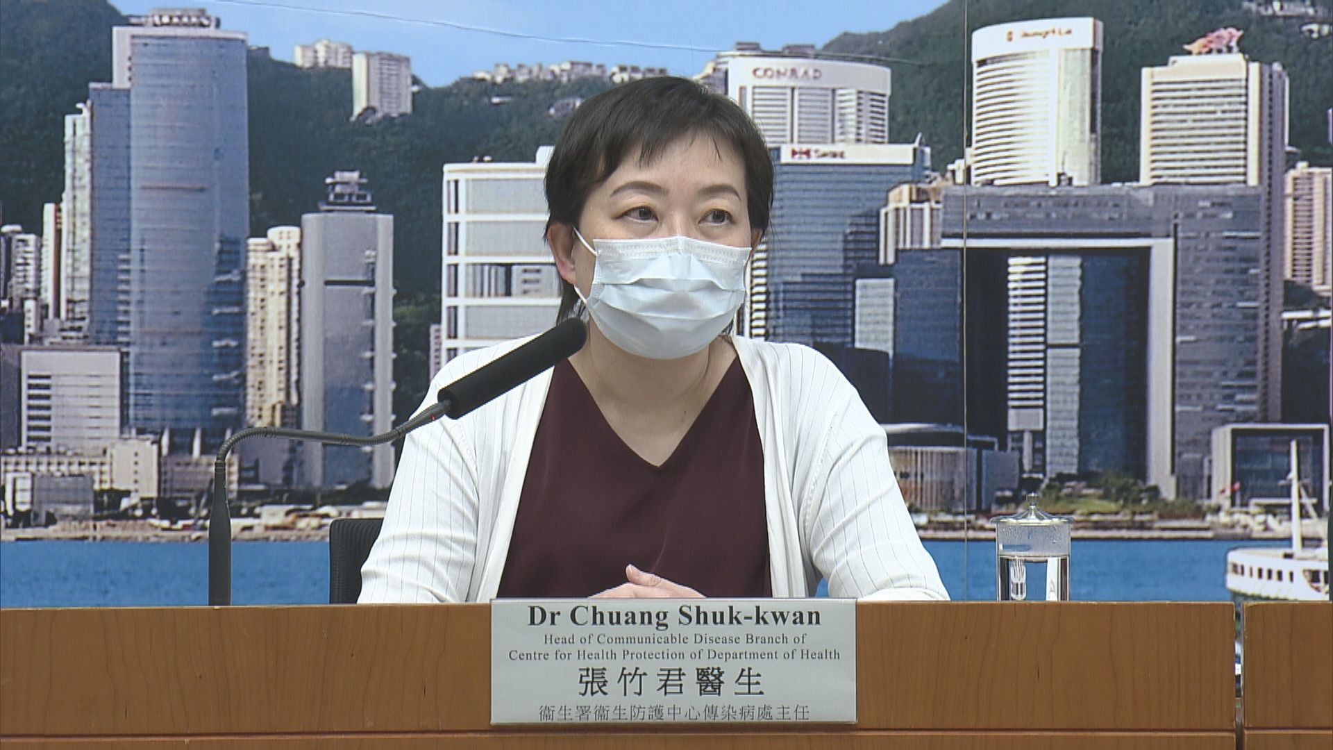 防護中心：疫情未見頂　籲長者未來一兩星期留在家中