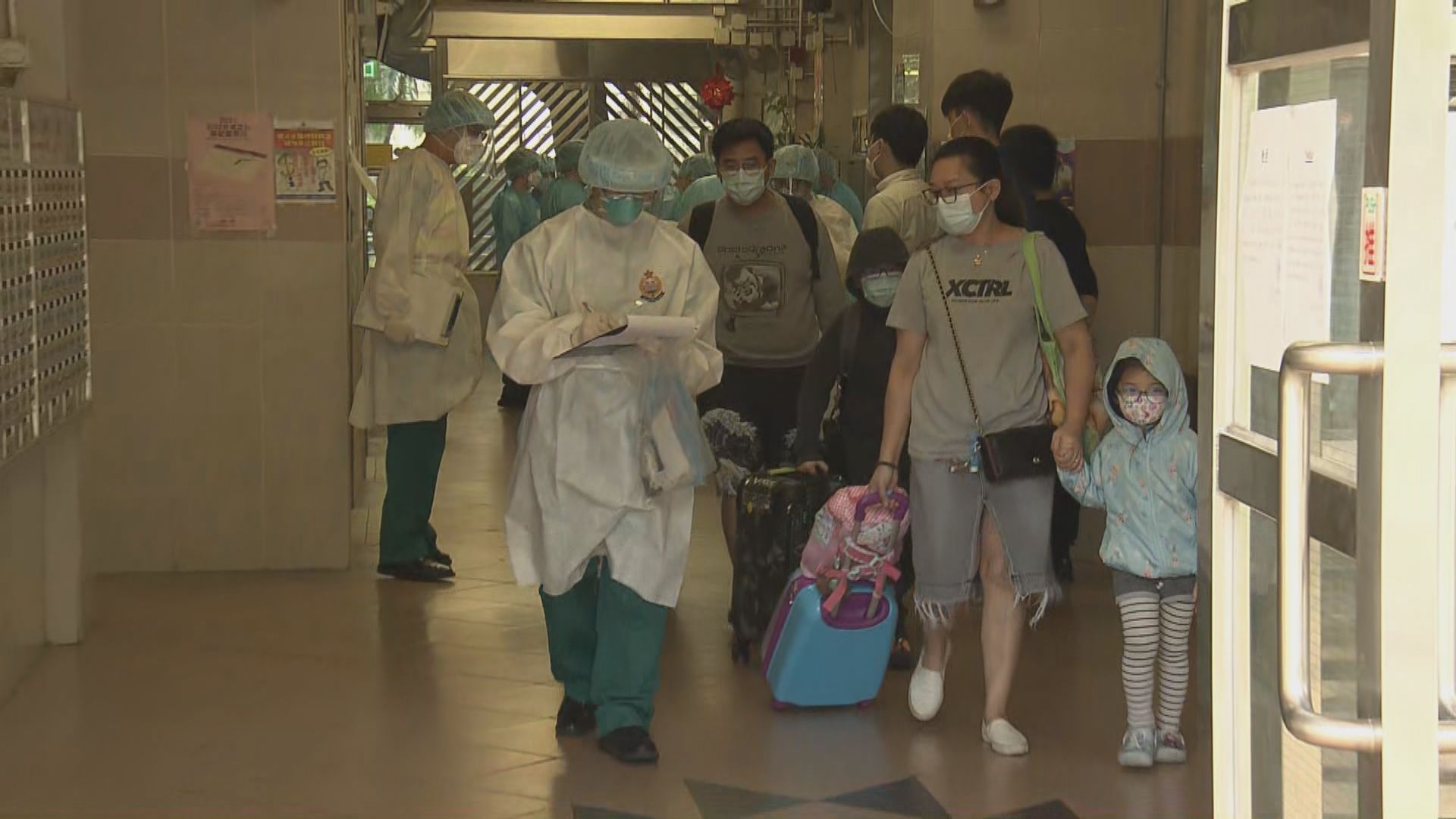 愛暉樓連續第二日有住户要撤離　累計過百户居民受影響