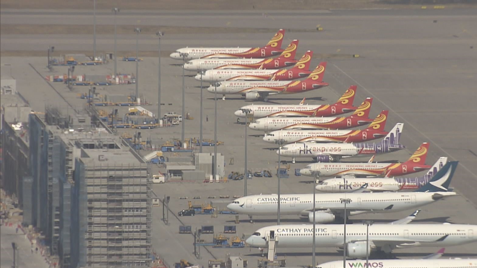 兩名貨機機組人員證實感染Omicron　本港累計11宗個案