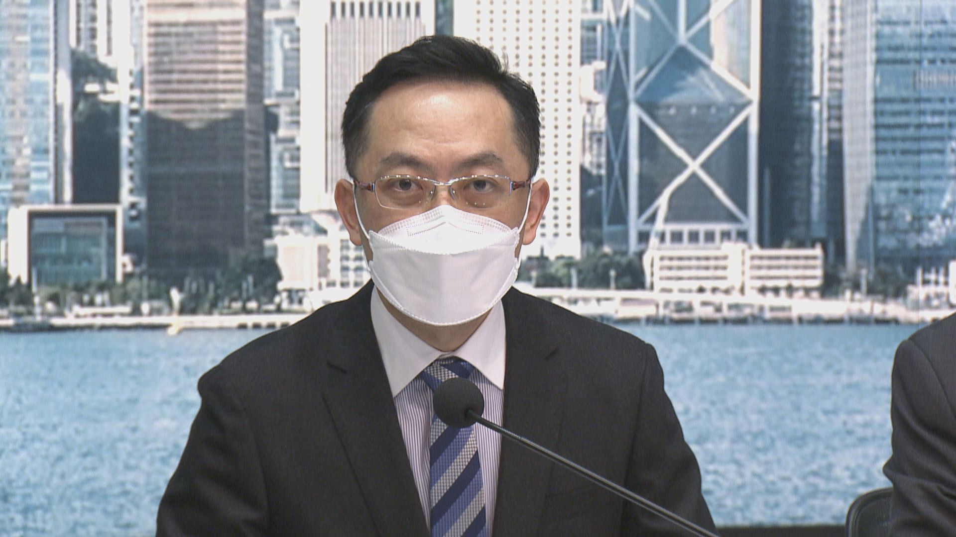 本港首次出現Omicron本地傳播　衞生署：本港已處爆發第五波疫情臨界點